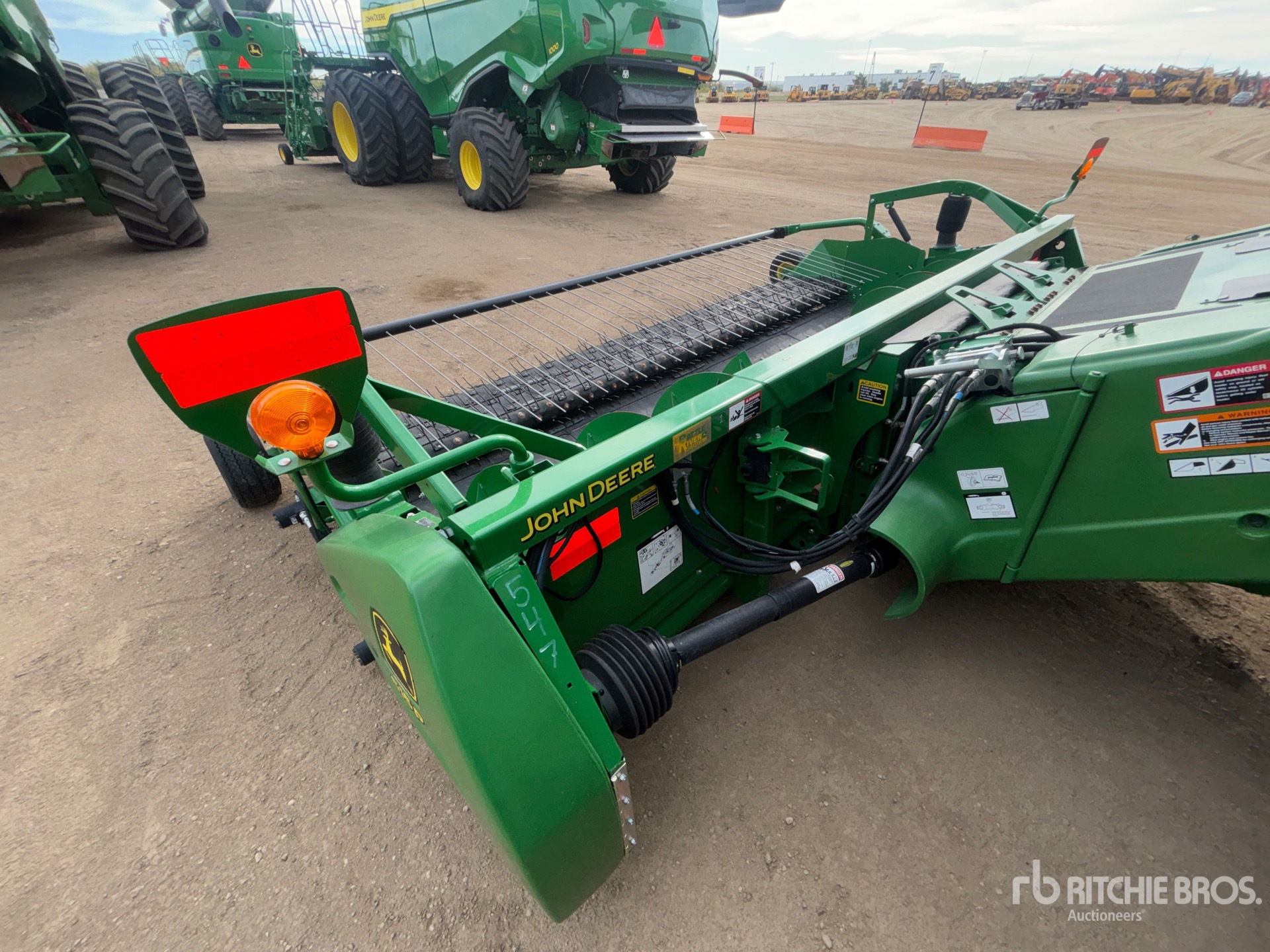 Photo of 2018 John Deere 615P