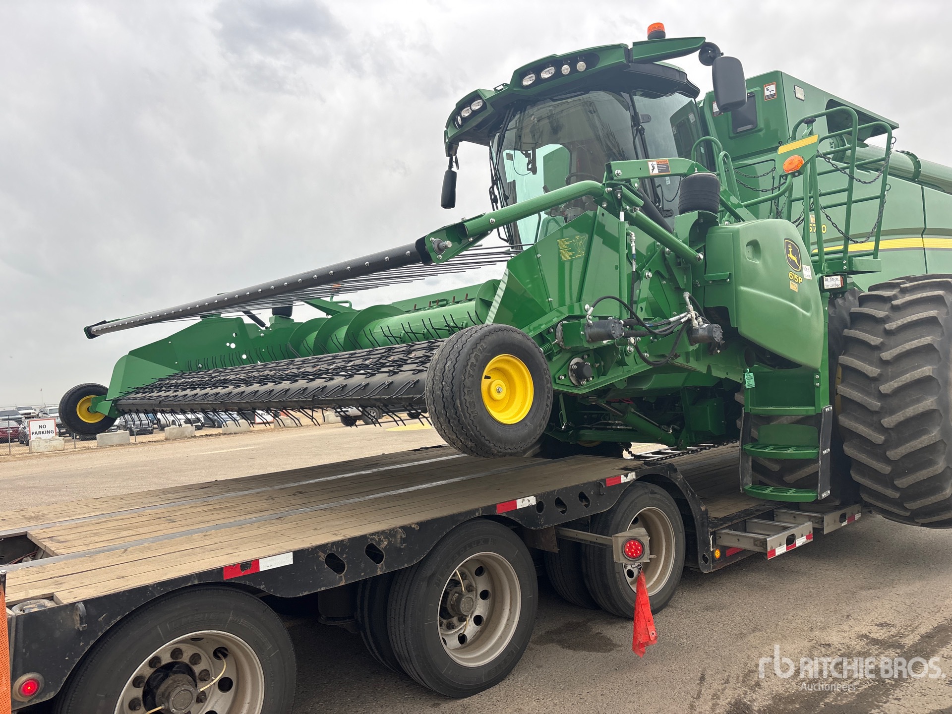 2019 John Deere 615P