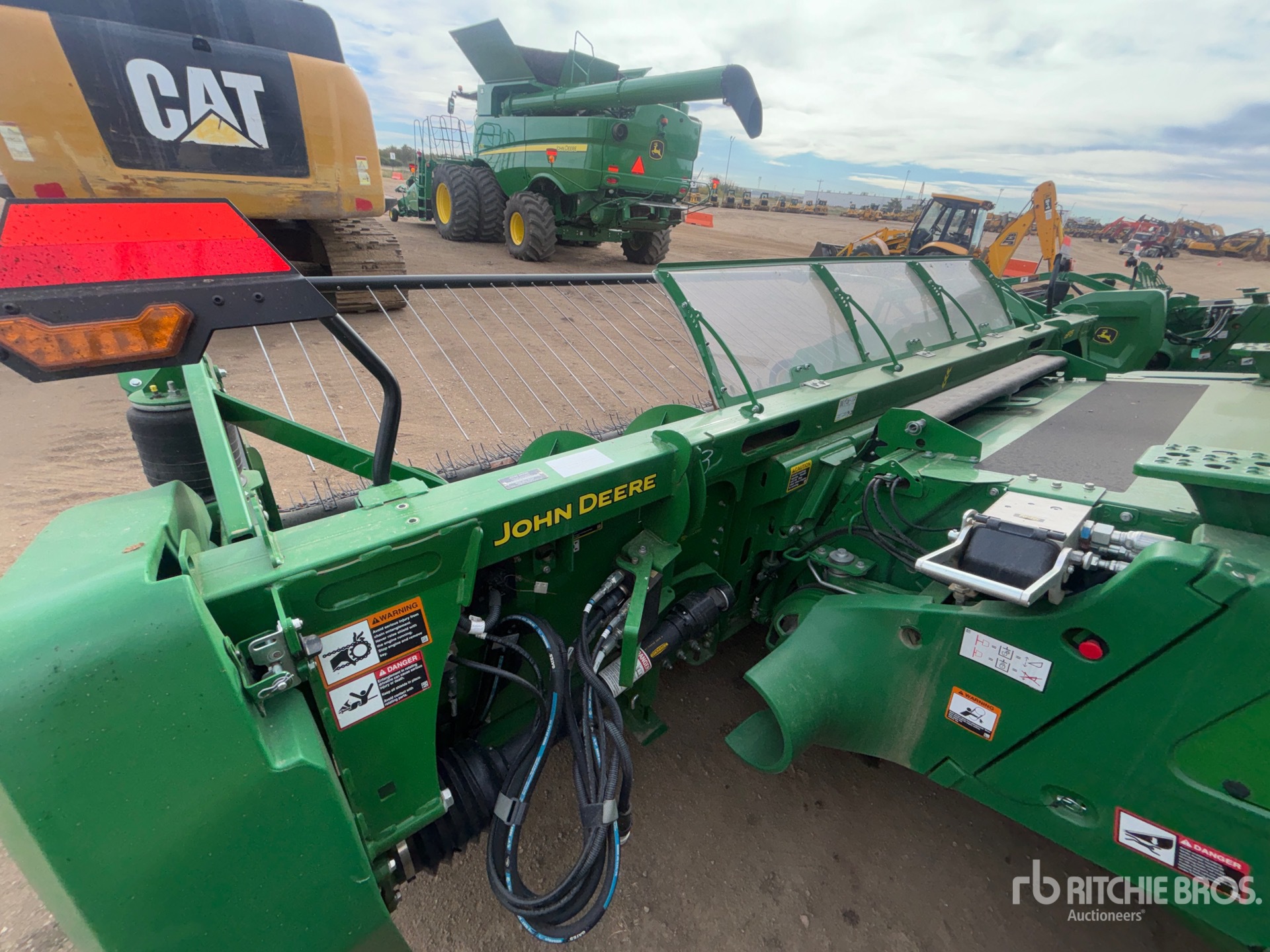 Photo of 2023 John Deere BP15