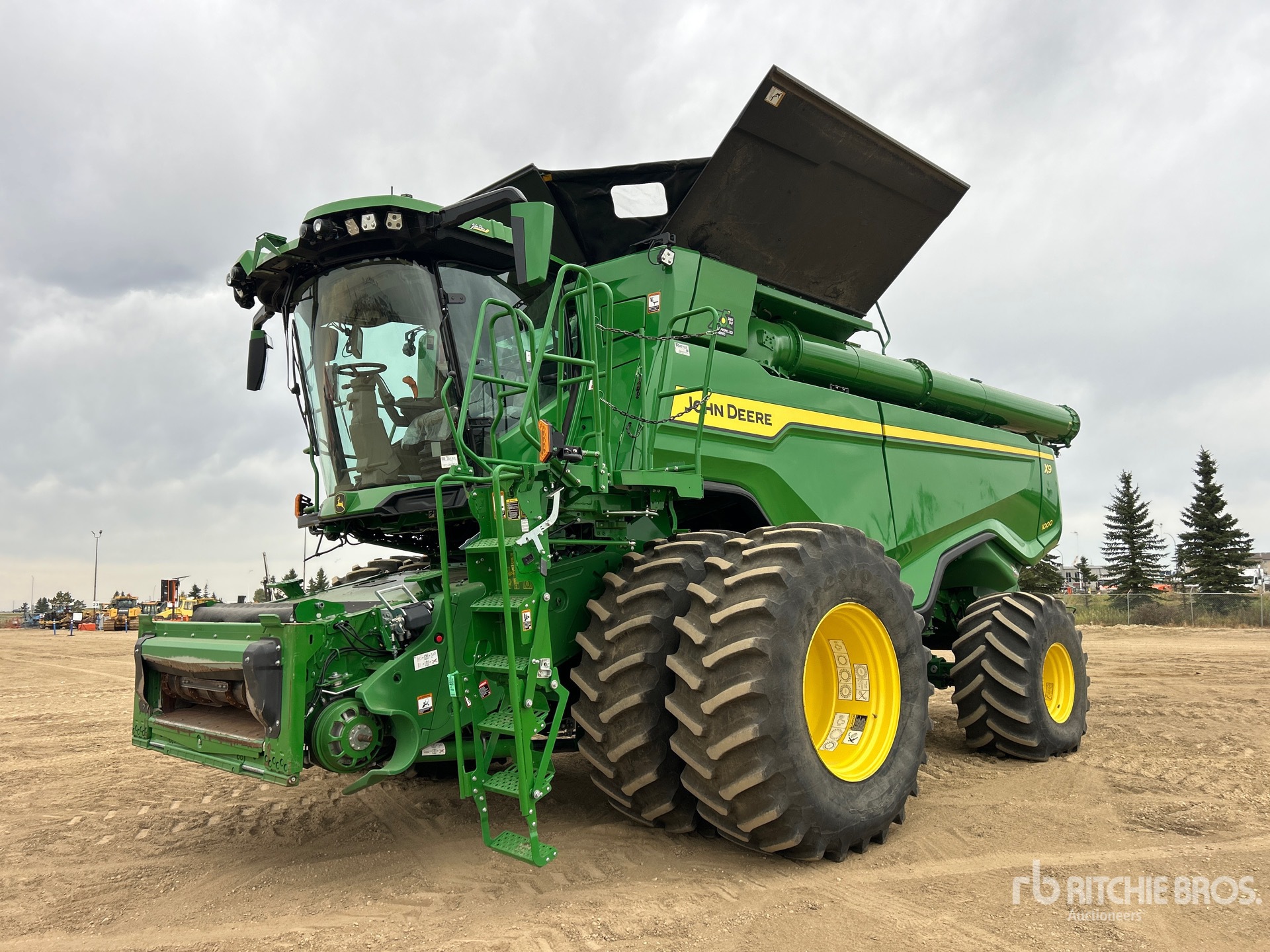 2022 John Deere X91000