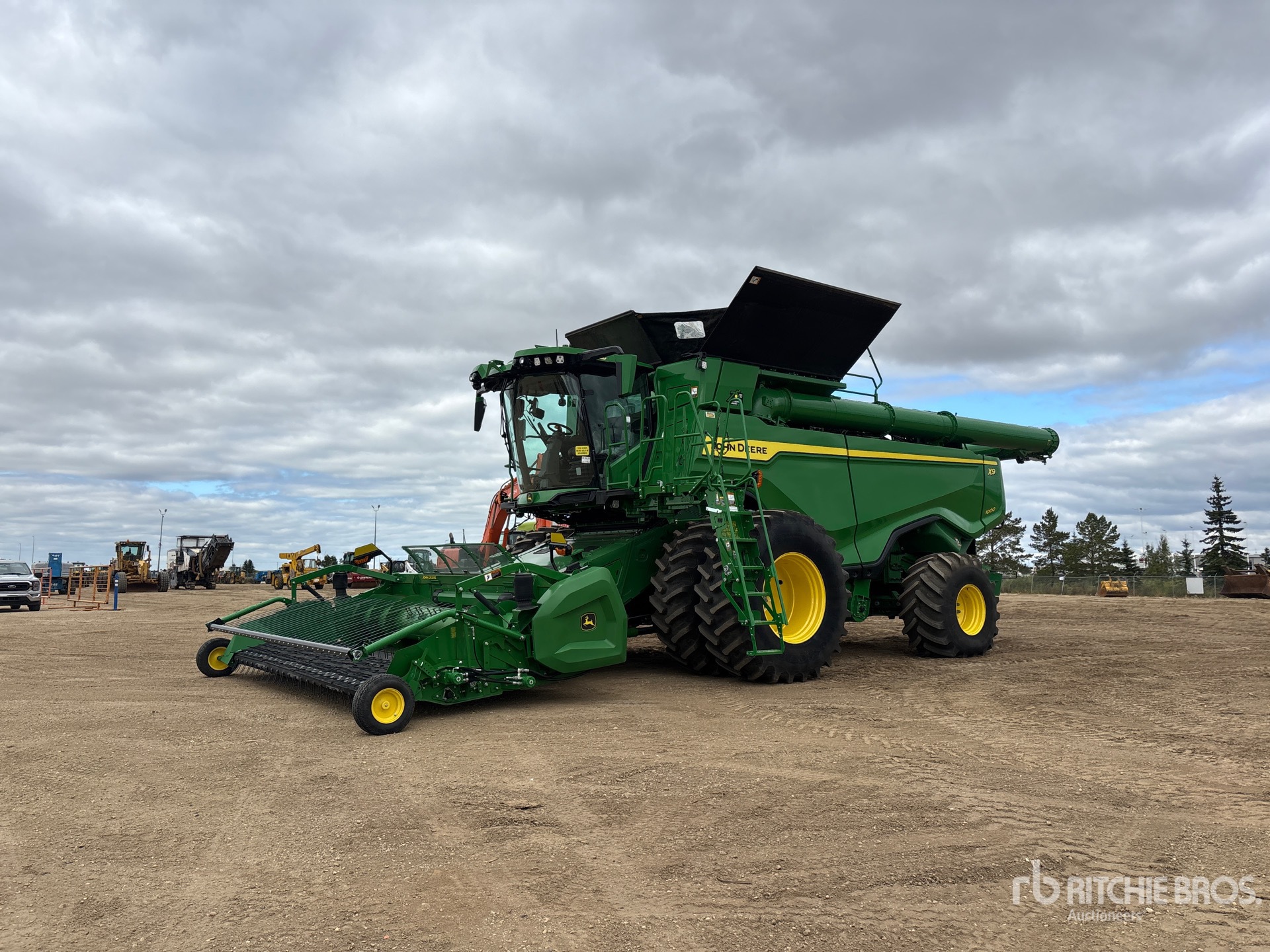 2022 John Deere X91000