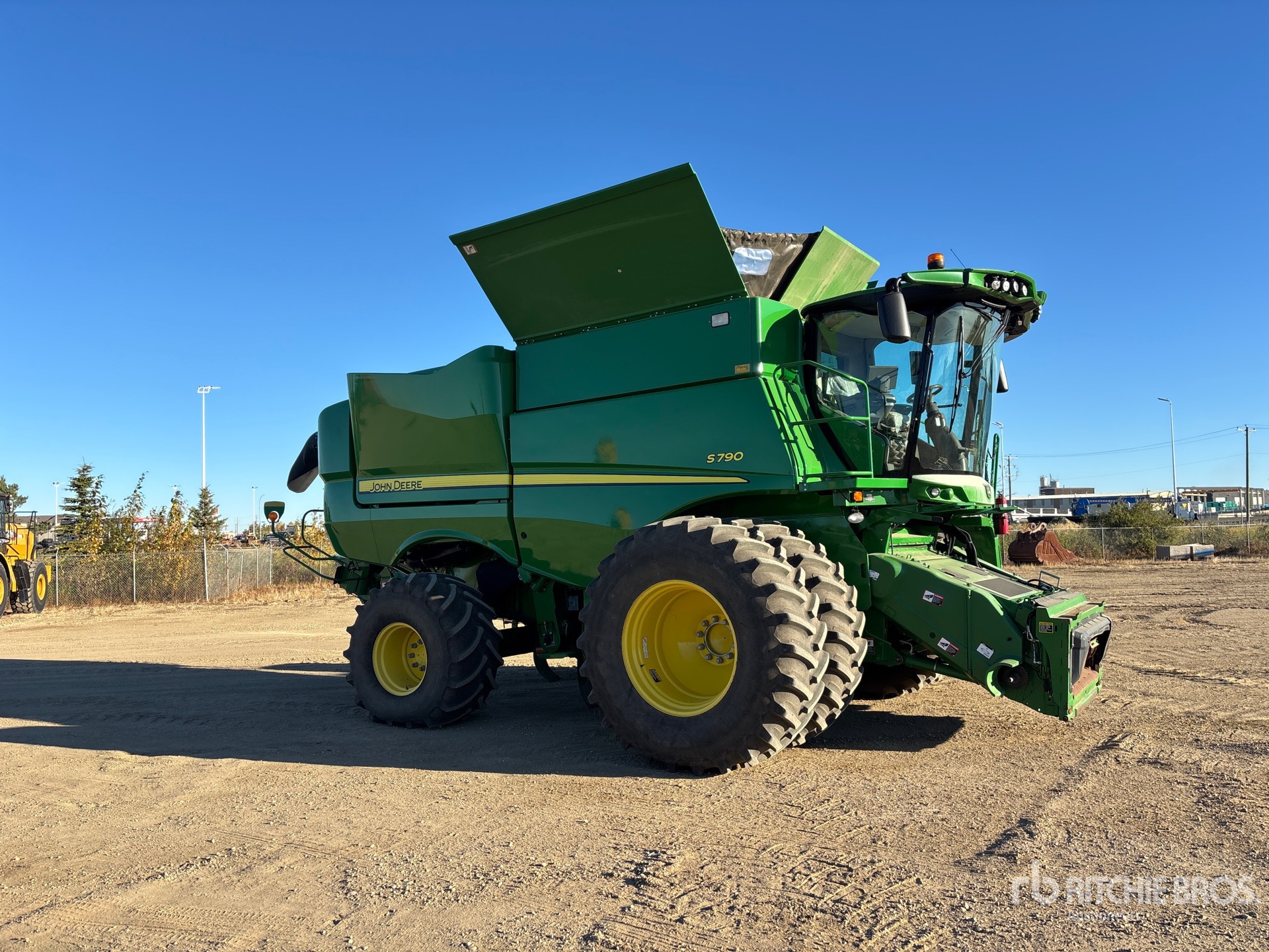 2018 John Deere S790