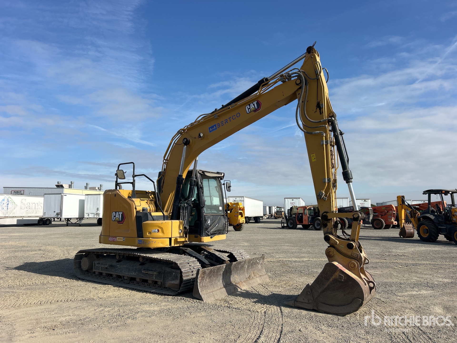 2022 Caterpillar 315