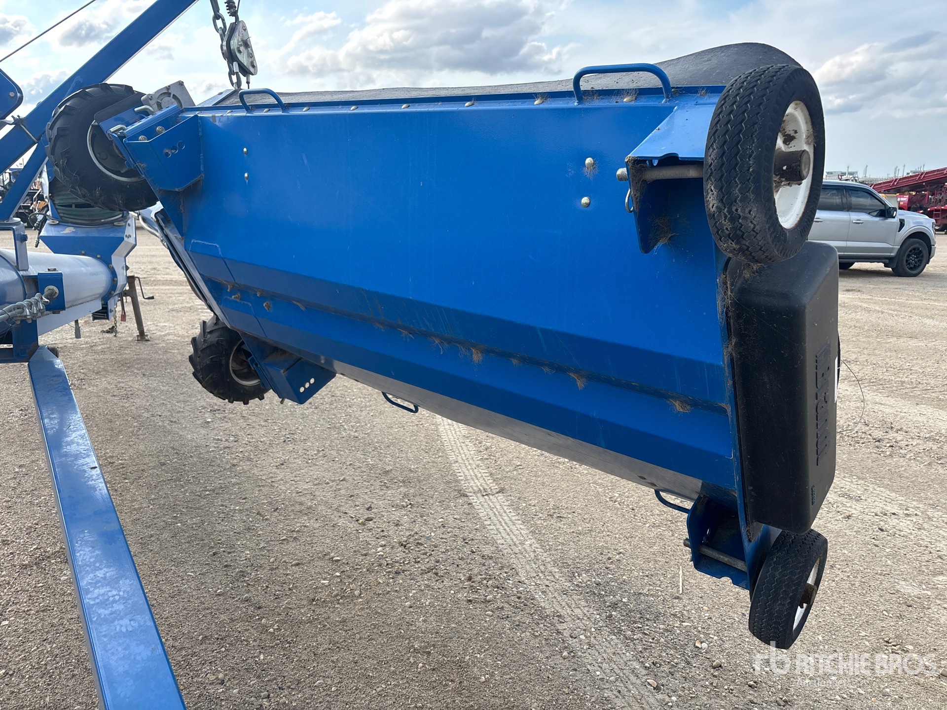 2017 Brandt 1380 XL
