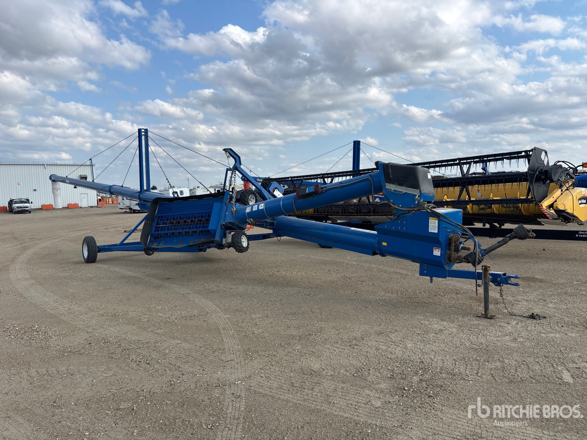 2017 Brandt 1380 XL