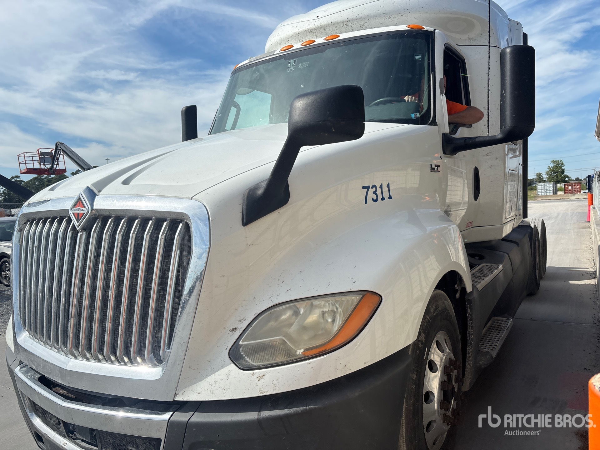 2018 International LT625
