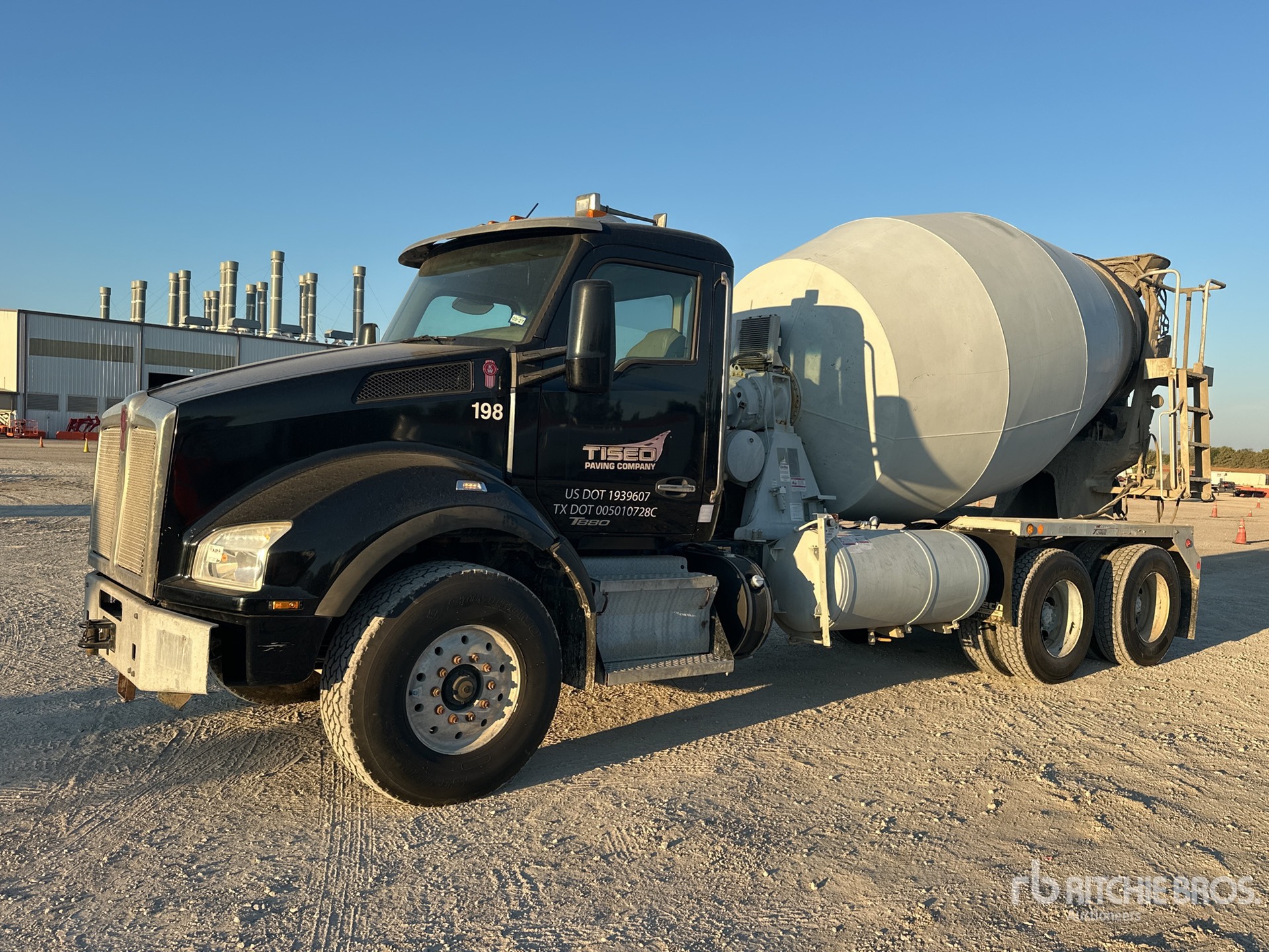 2016 Kenworth T880