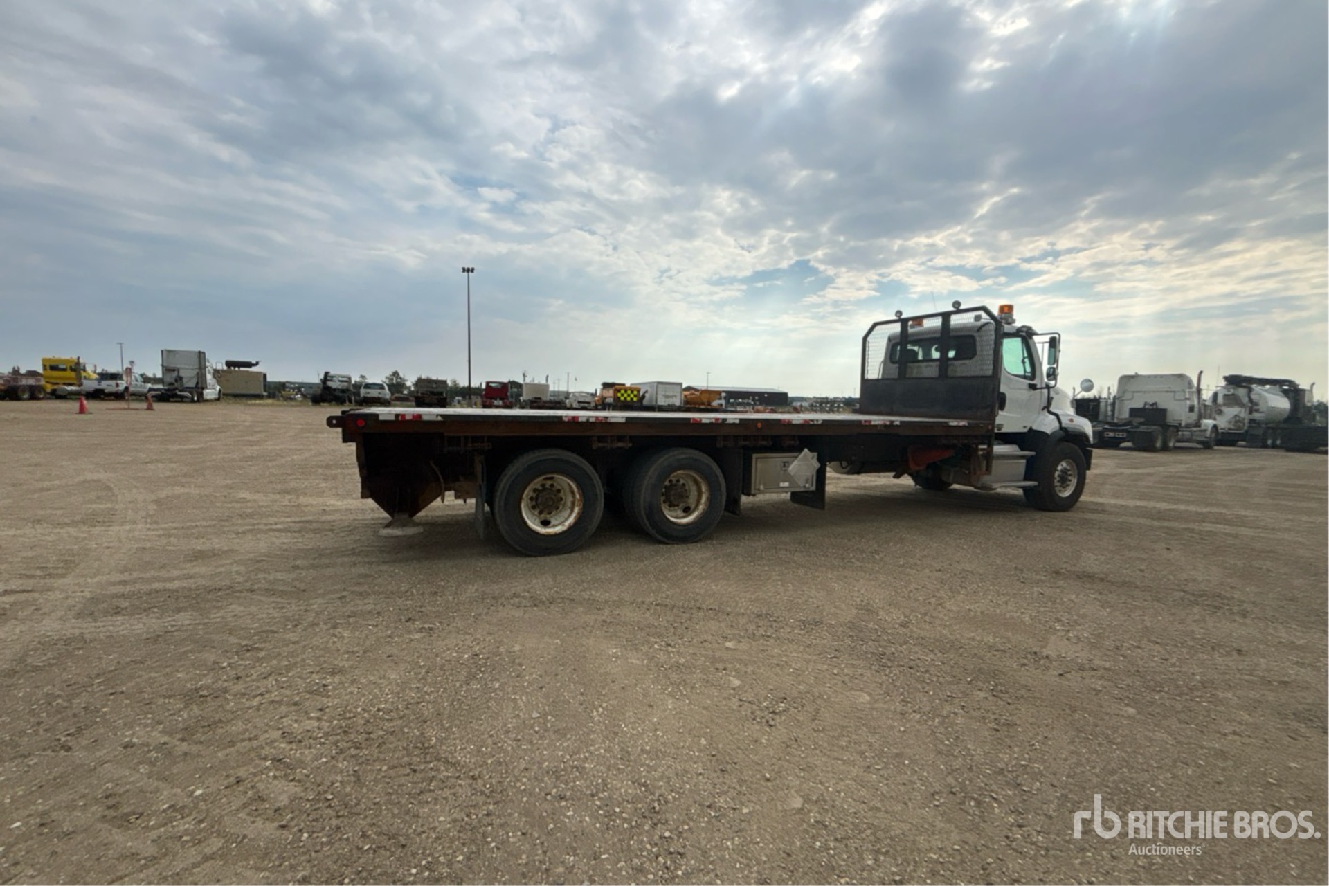 2014 Freightliner 114SD