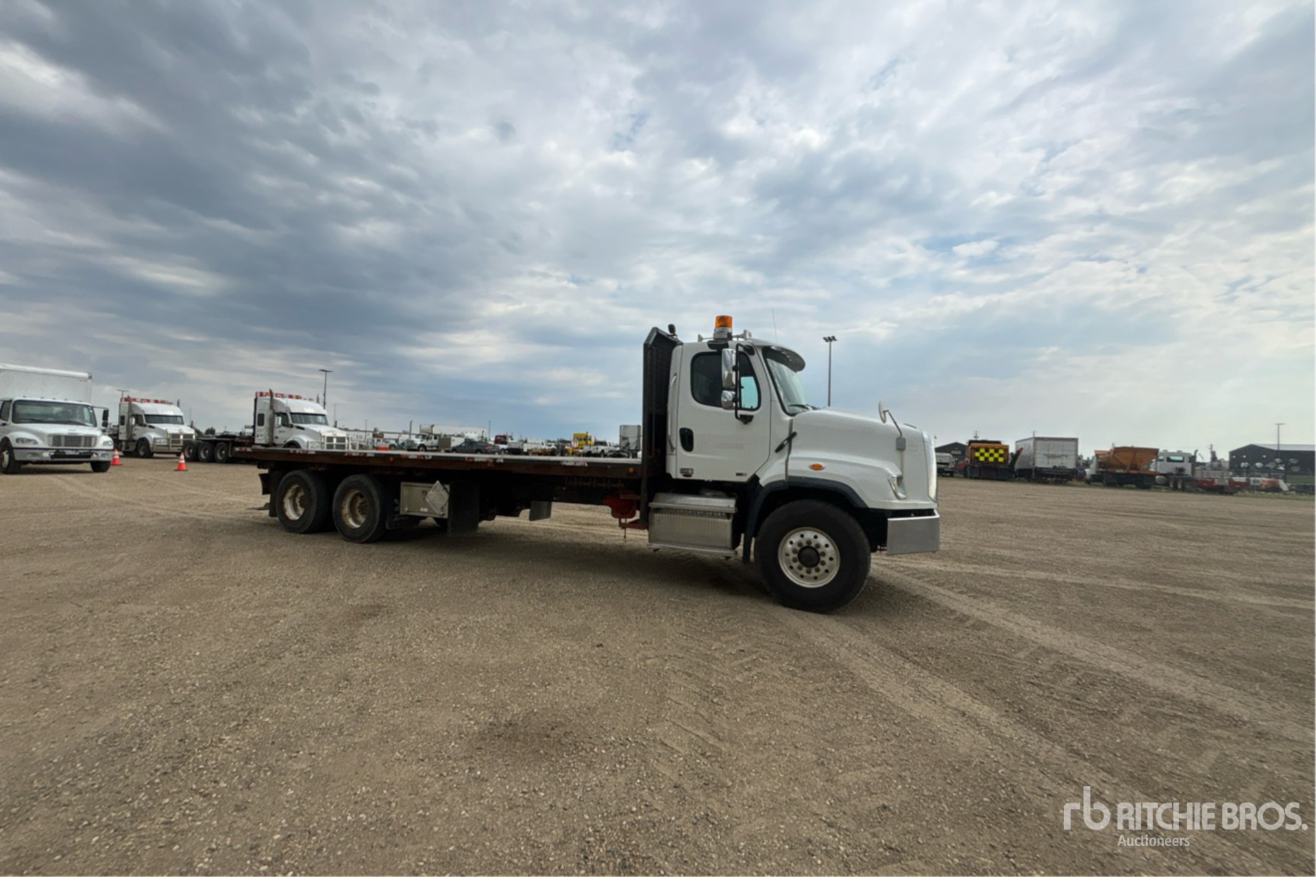 2014 Freightliner 114SD