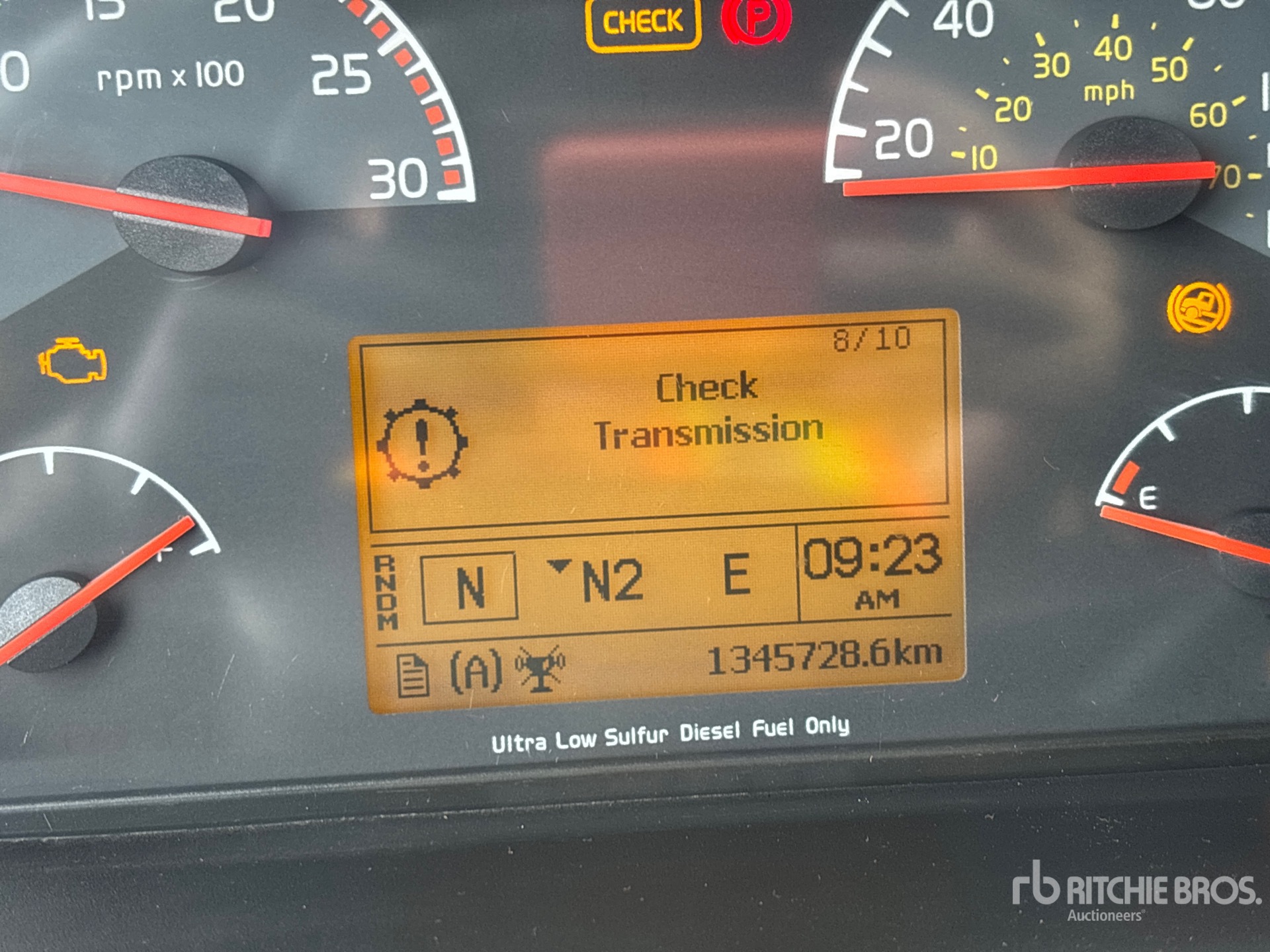 2015 Volvo VNL