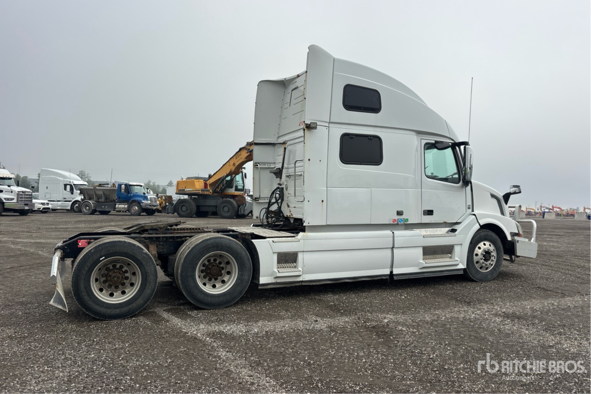 2015 Volvo VNL