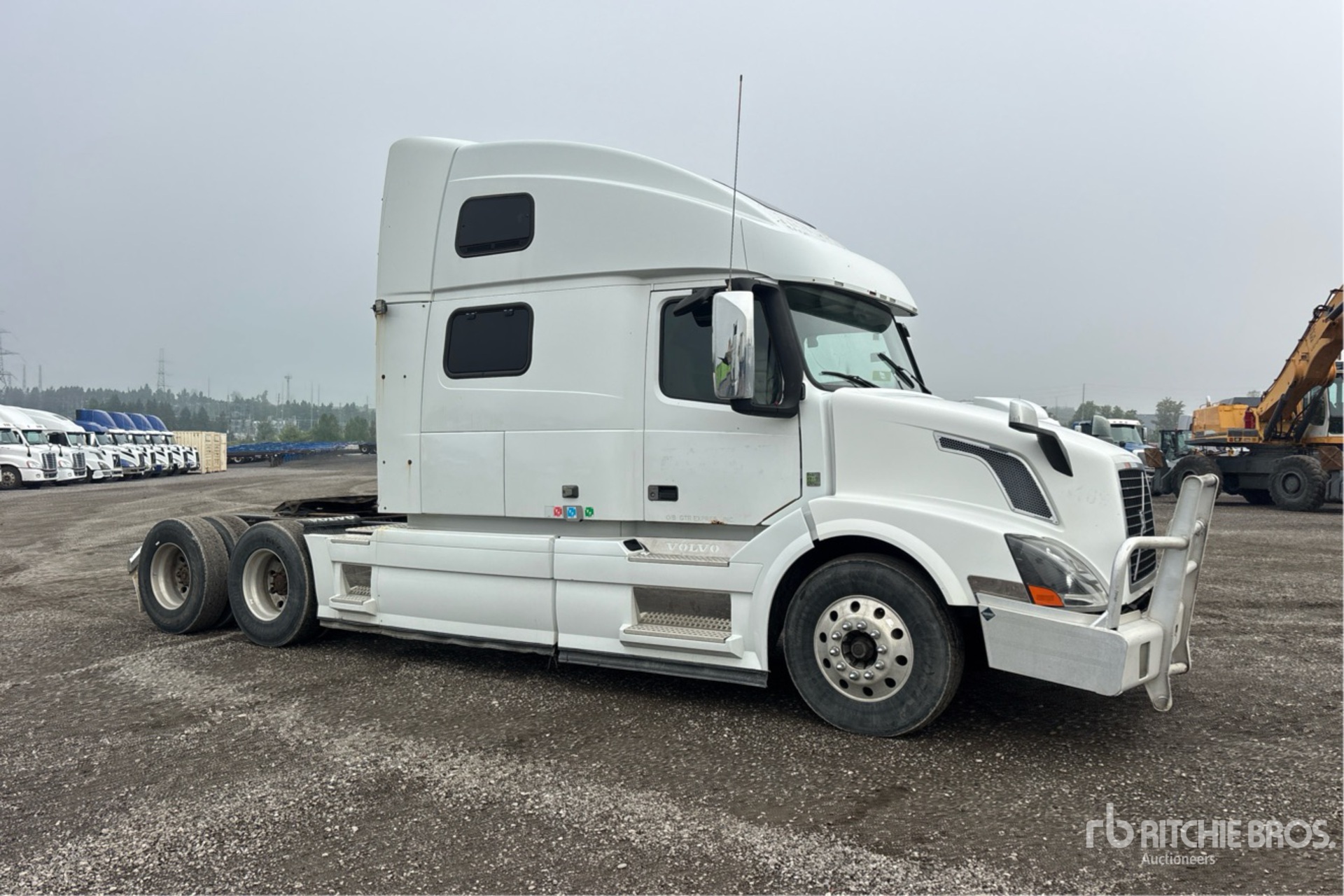 2015 Volvo VNL