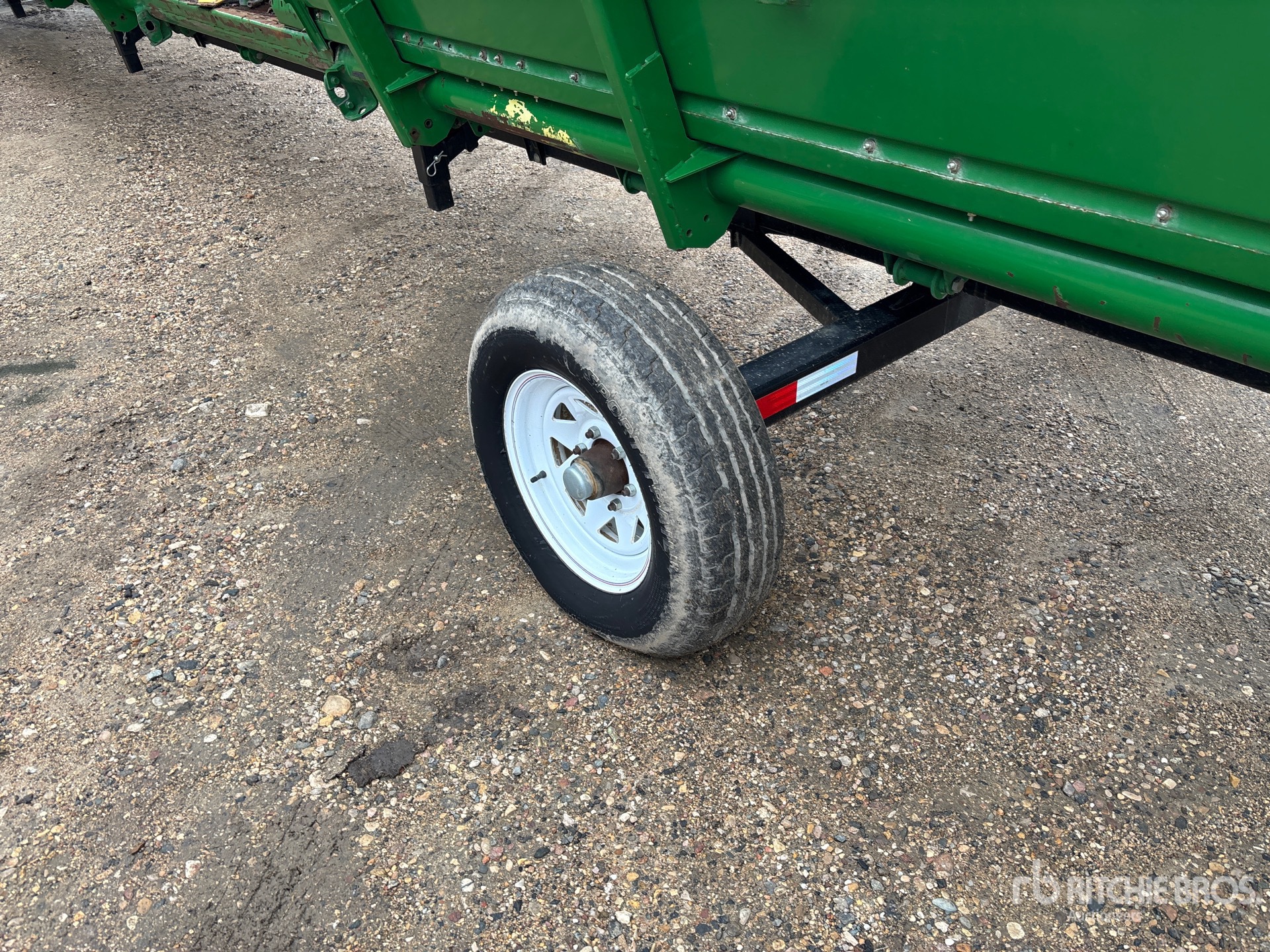2009 John Deere 635F