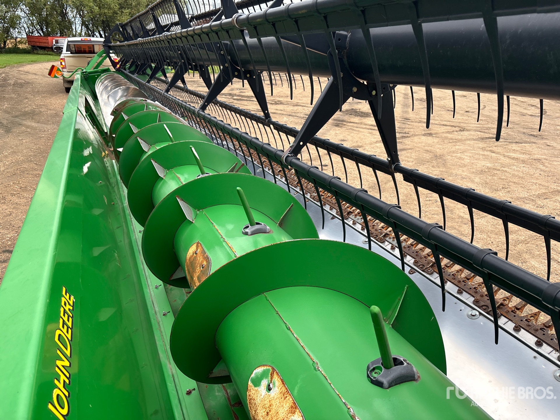 2009 John Deere 635F