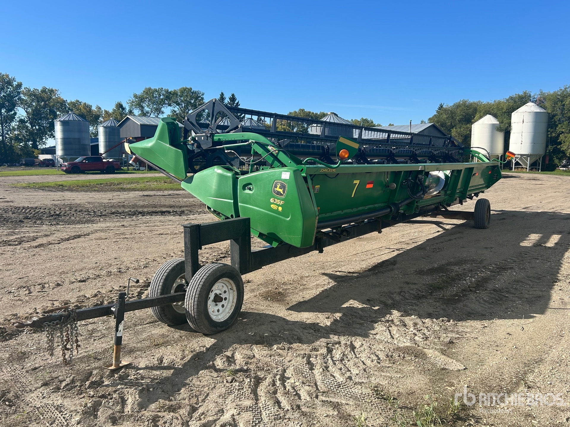 2010 John Deere 635F