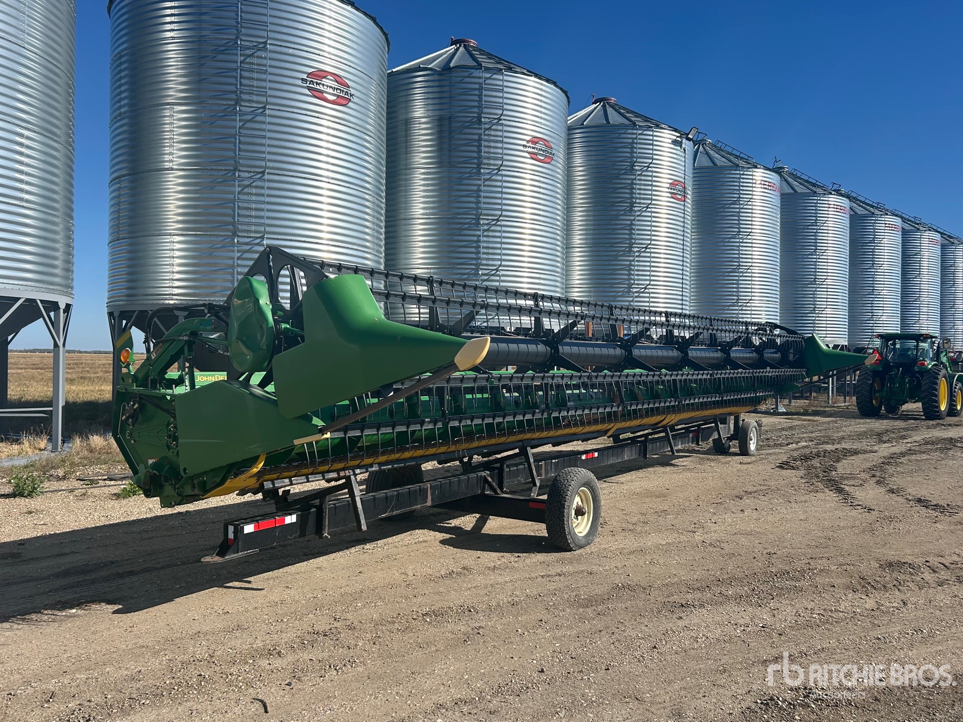 2010 John Deere 635F