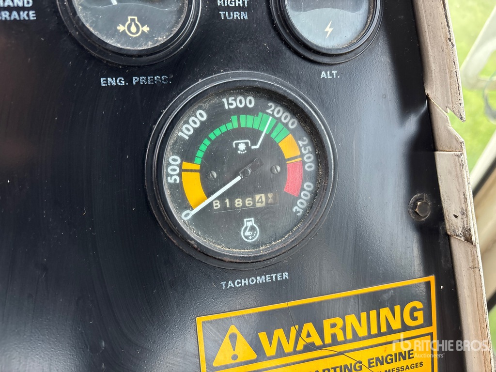 General Appearance with Hour Meter / Odometer