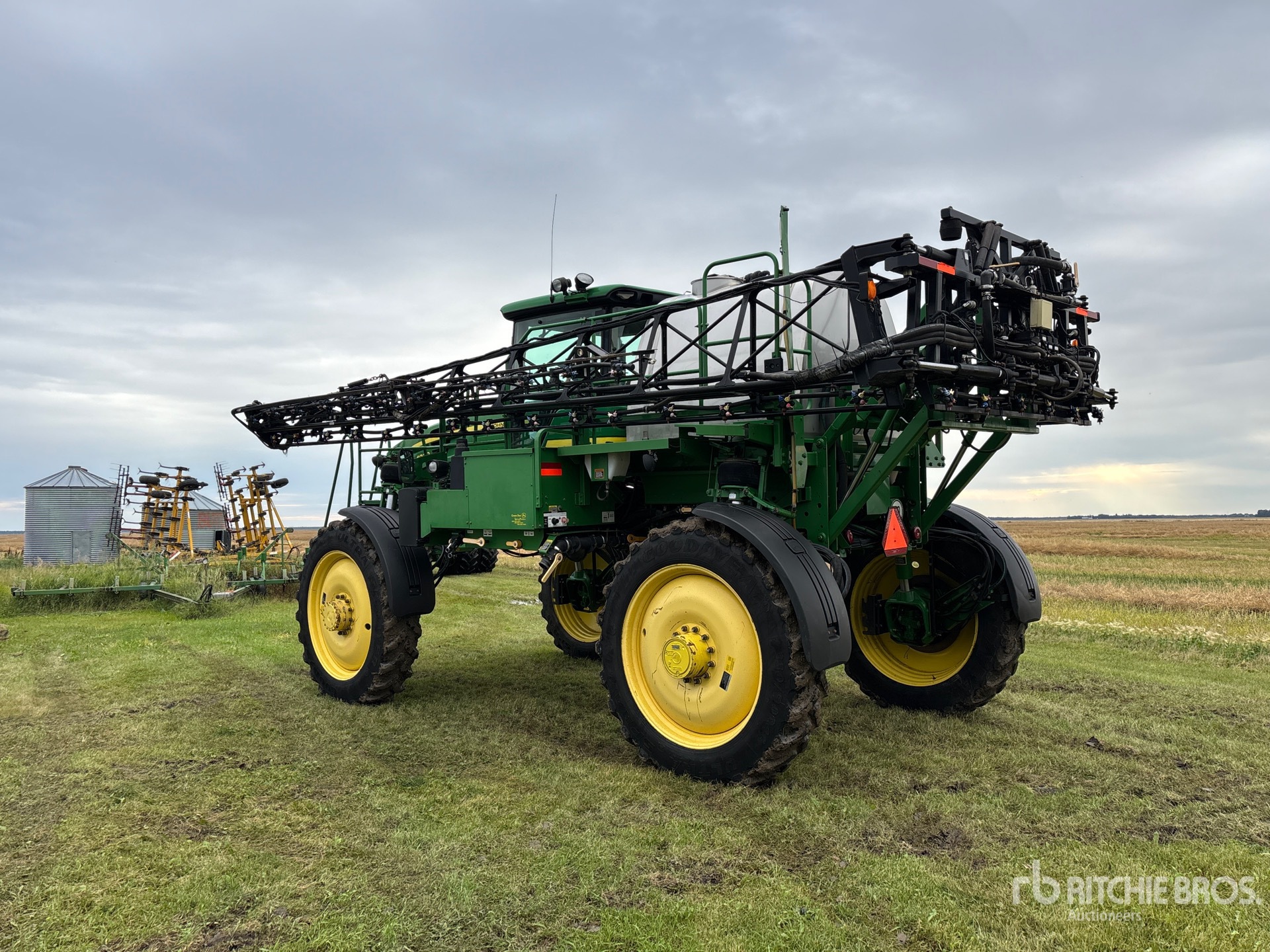 2008 John Deere 4830