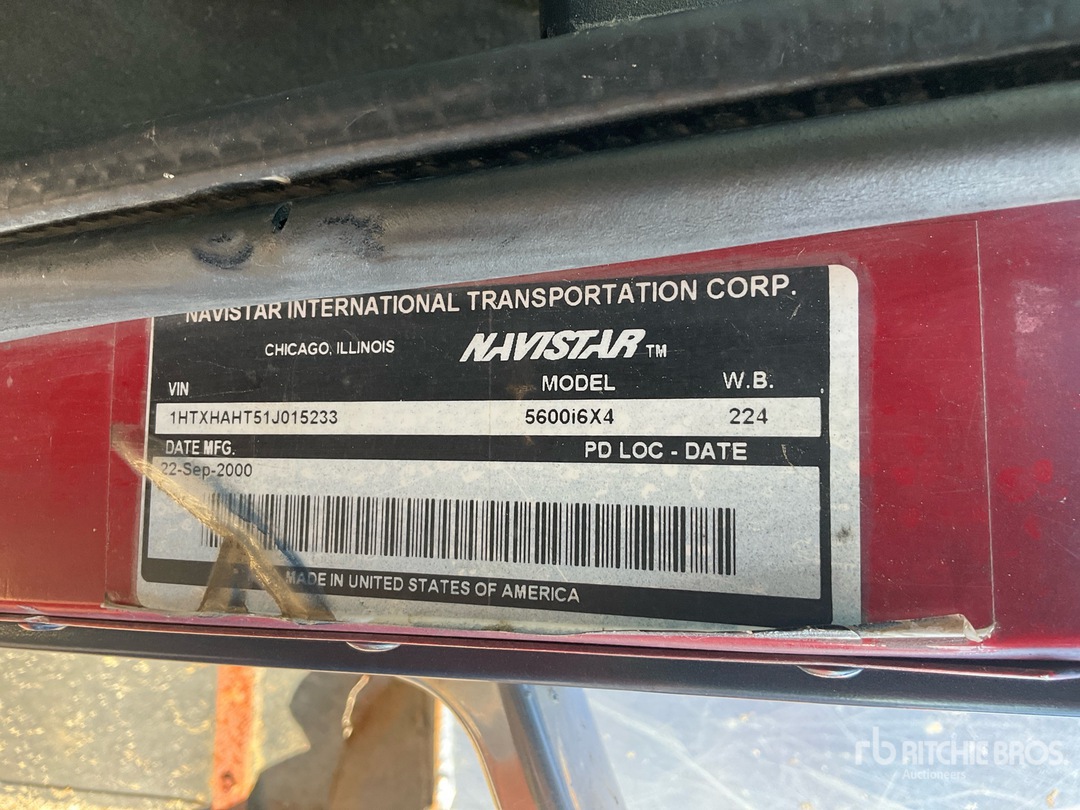2001 International PAYSTAR 5600I