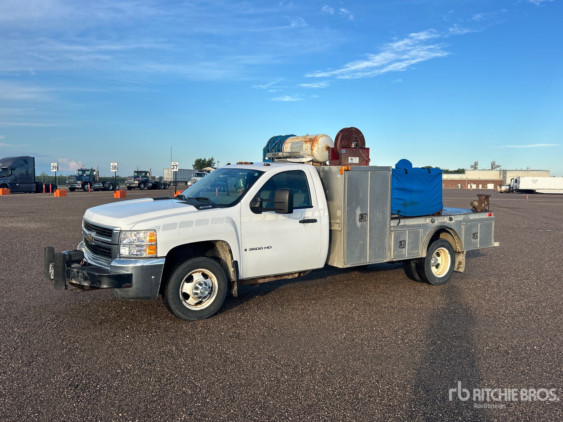 Photo of 2009 Chevrolet SILVERADO 3500H