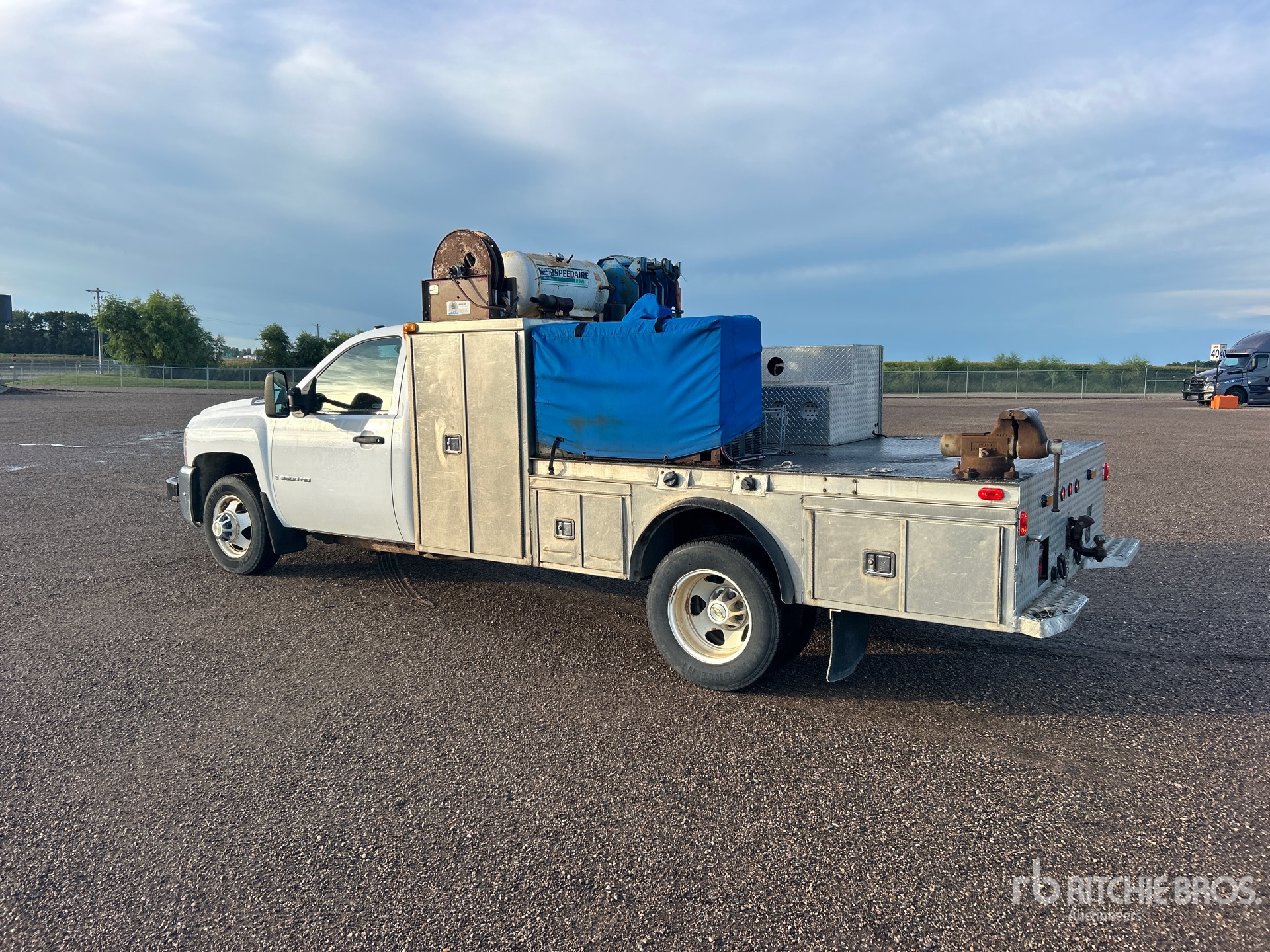 2009 Chevrolet SILVERADO 3500H