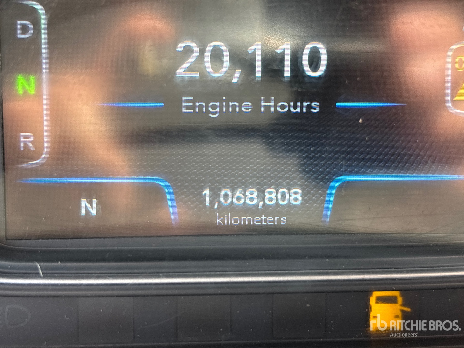 2018 International LT625