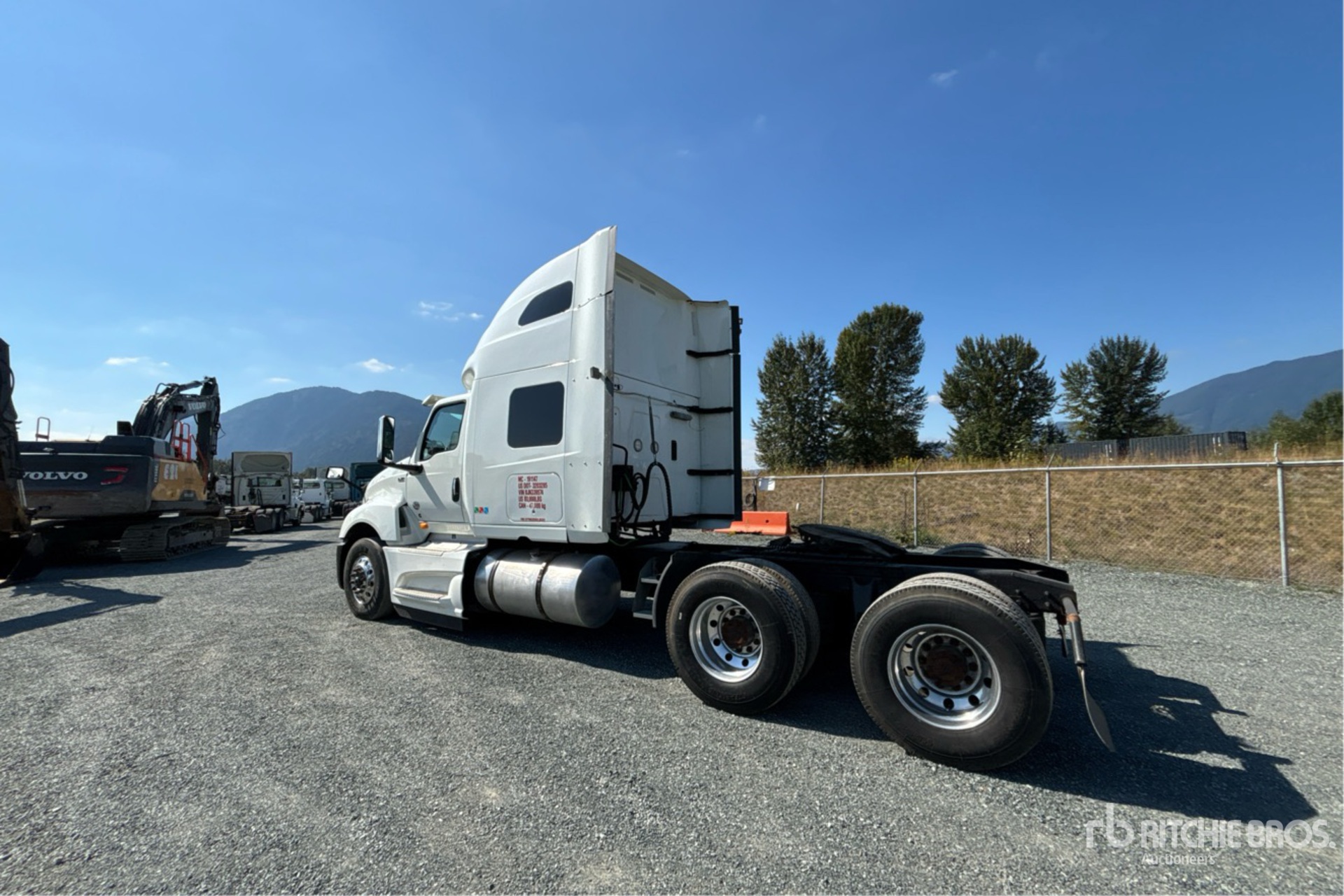 2018 International LT625