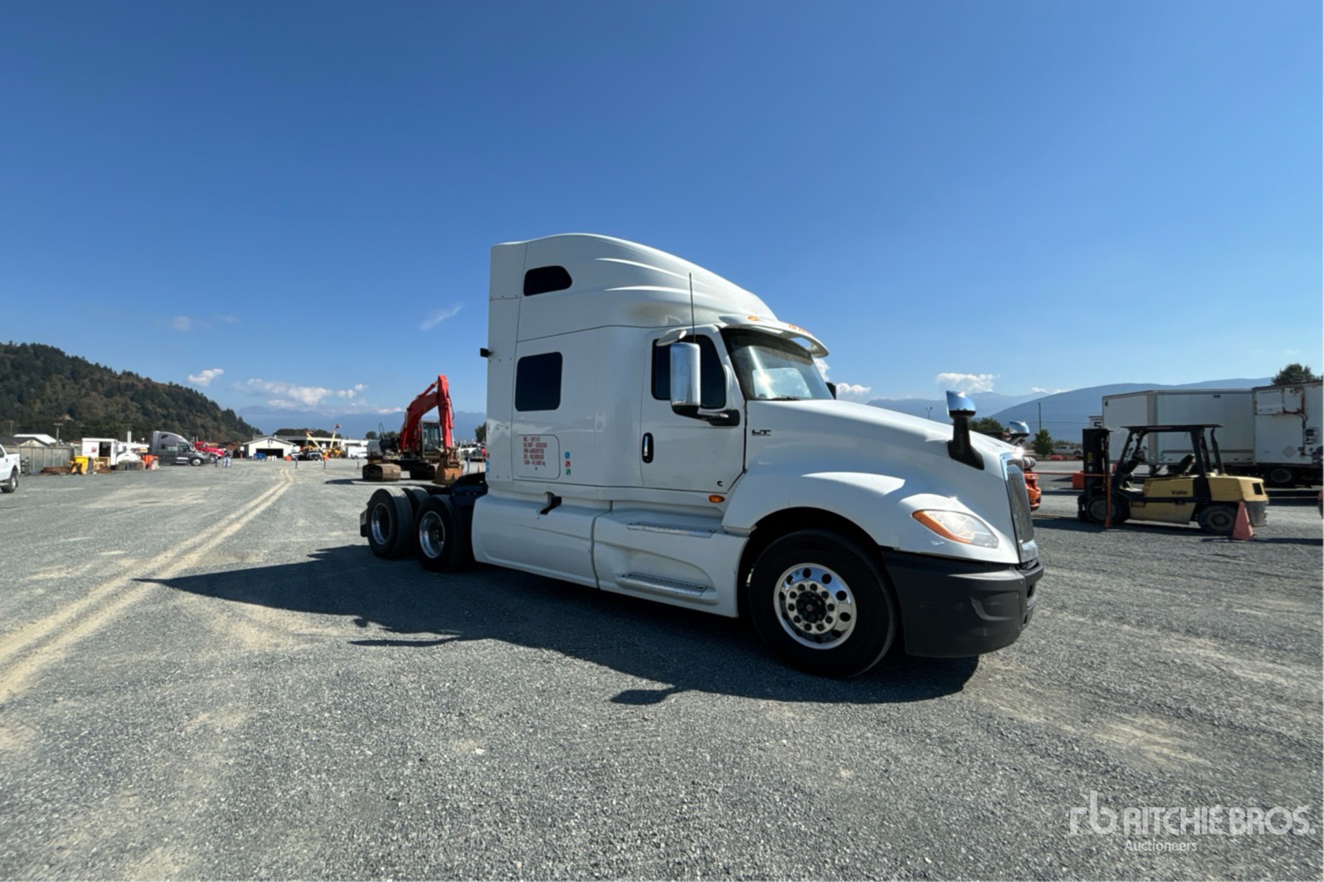 2018 International LT625