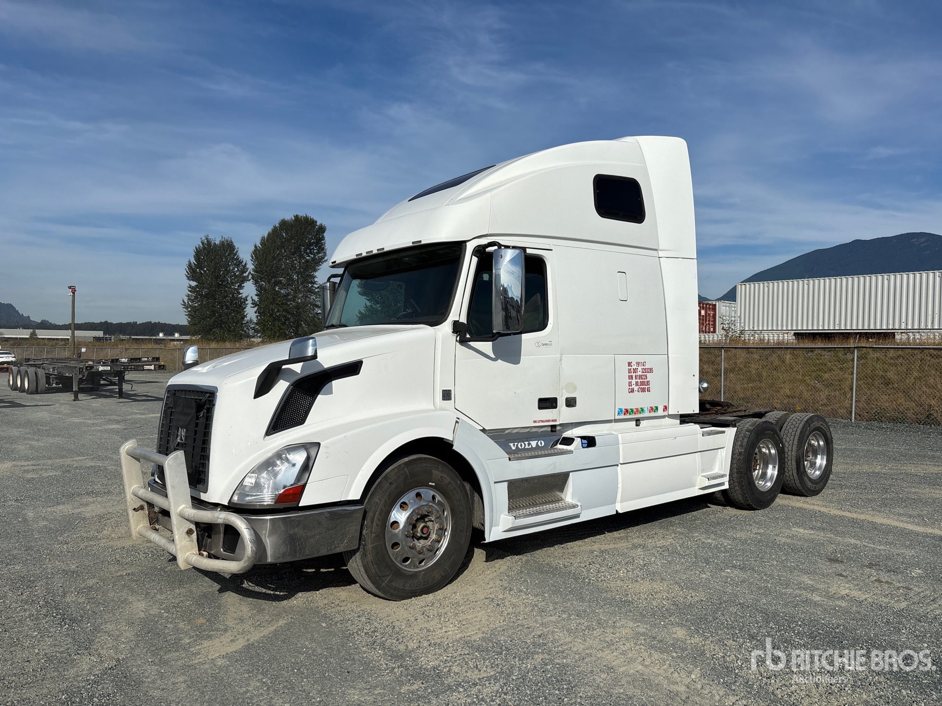 Photo of 2015 Volvo VNL