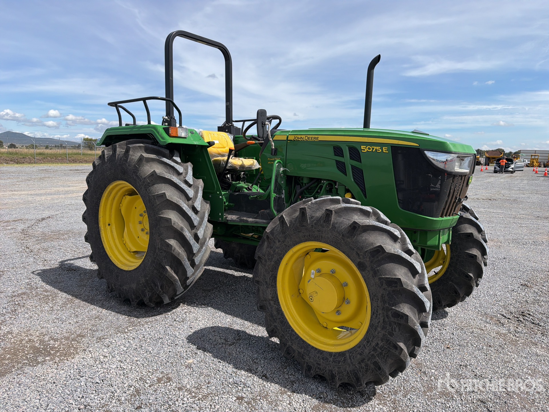 2025 John Deere 5075E