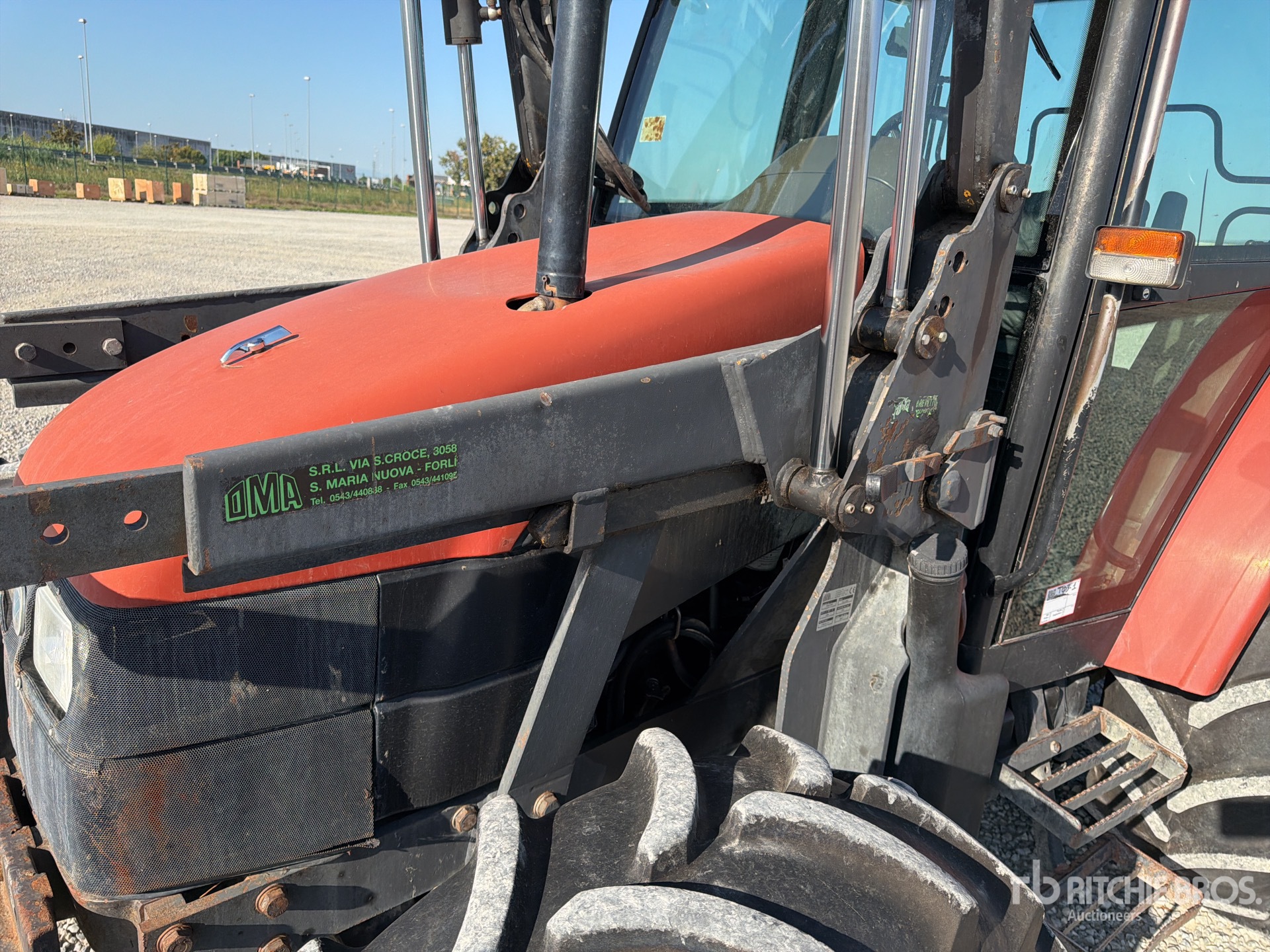 New Holland L75
