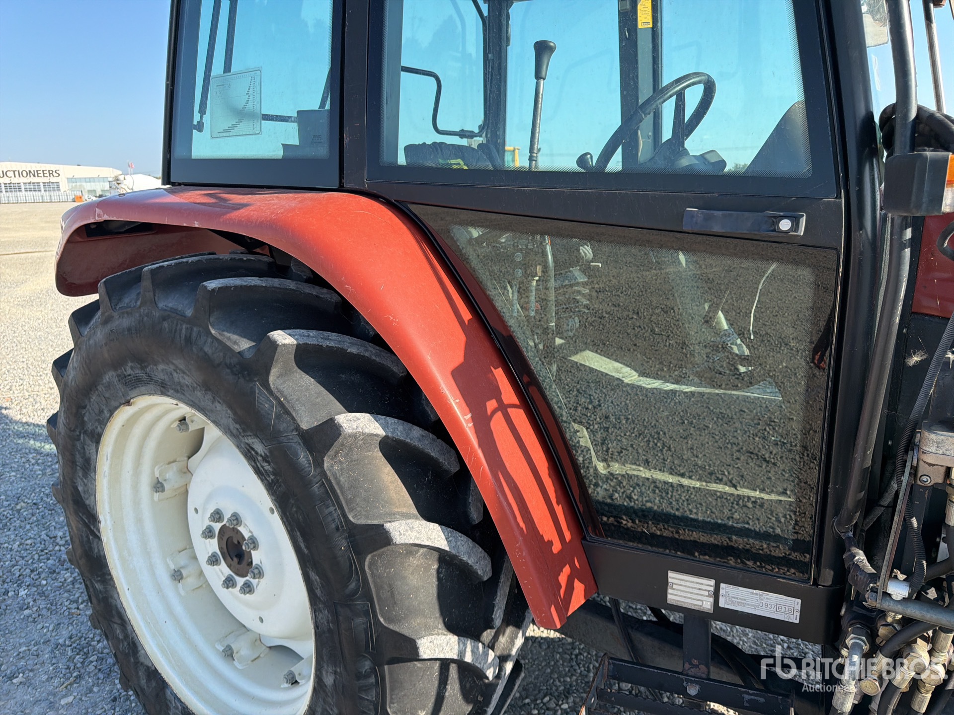 New Holland L75