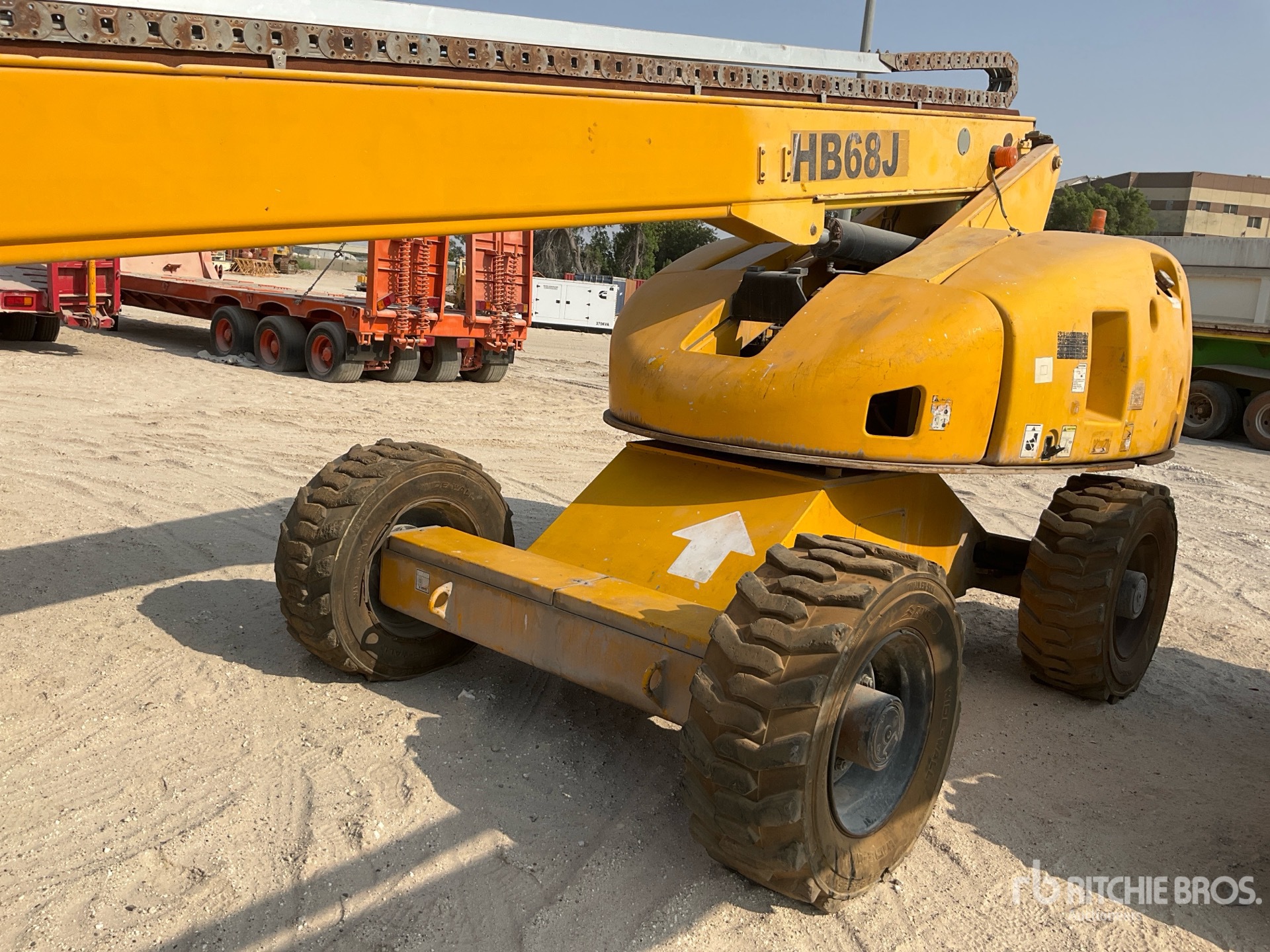 2005 Haulotte HB68J