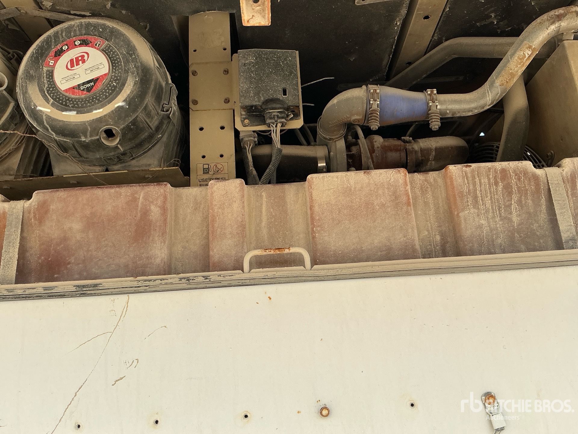 2010 Ingersoll Rand XP375WCU
