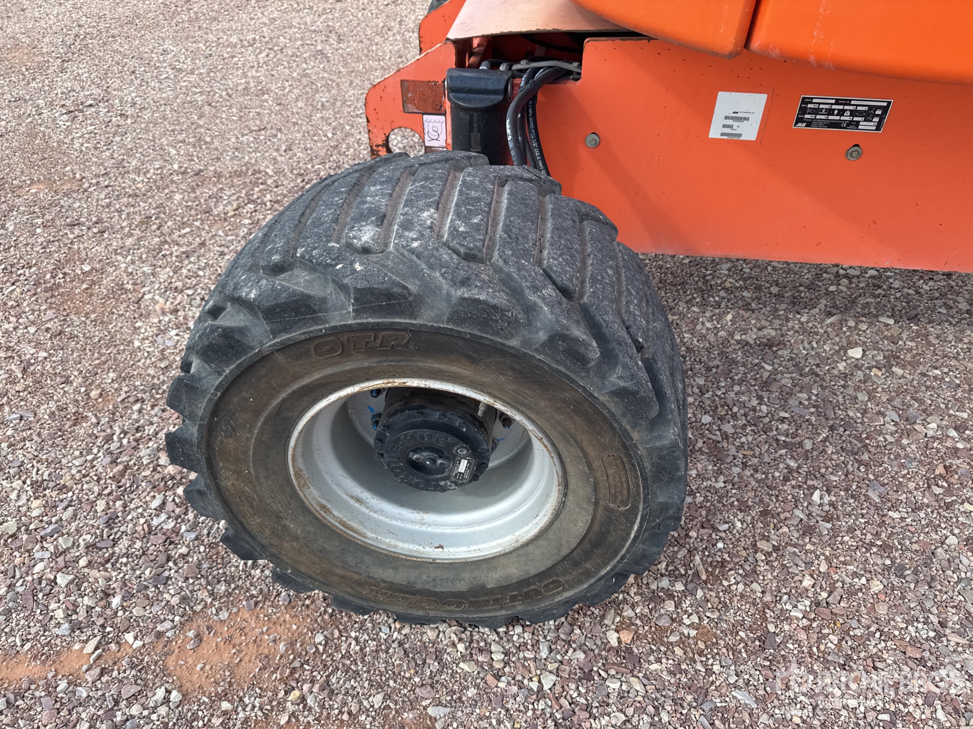 2015 JLG 510AJ