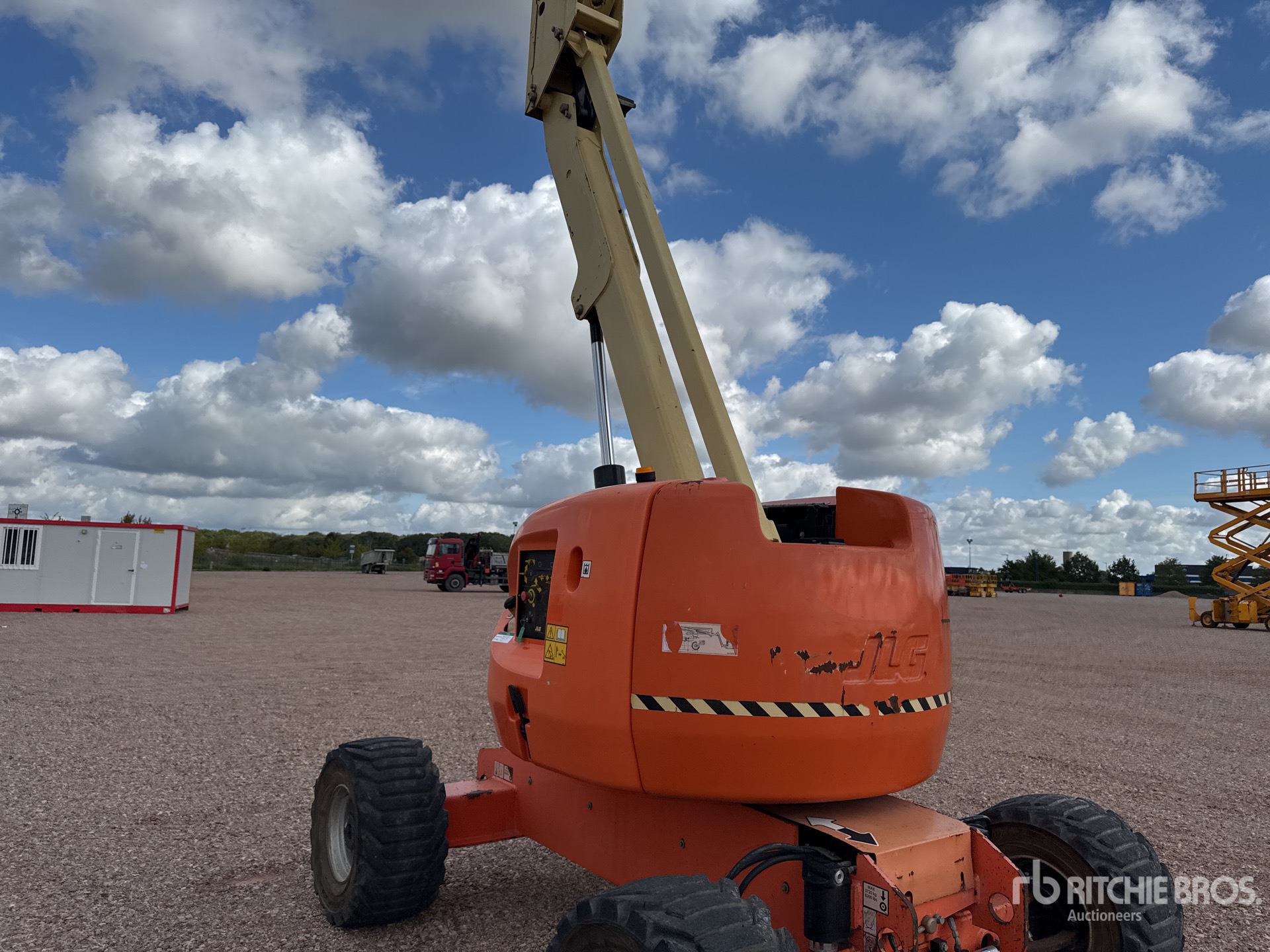 2015 JLG 510AJ