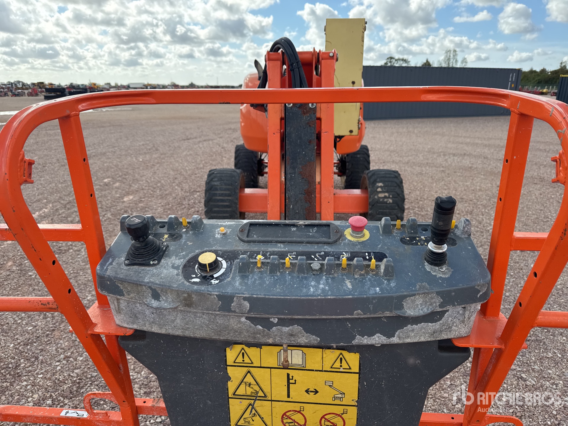 2015 JLG 510AJ