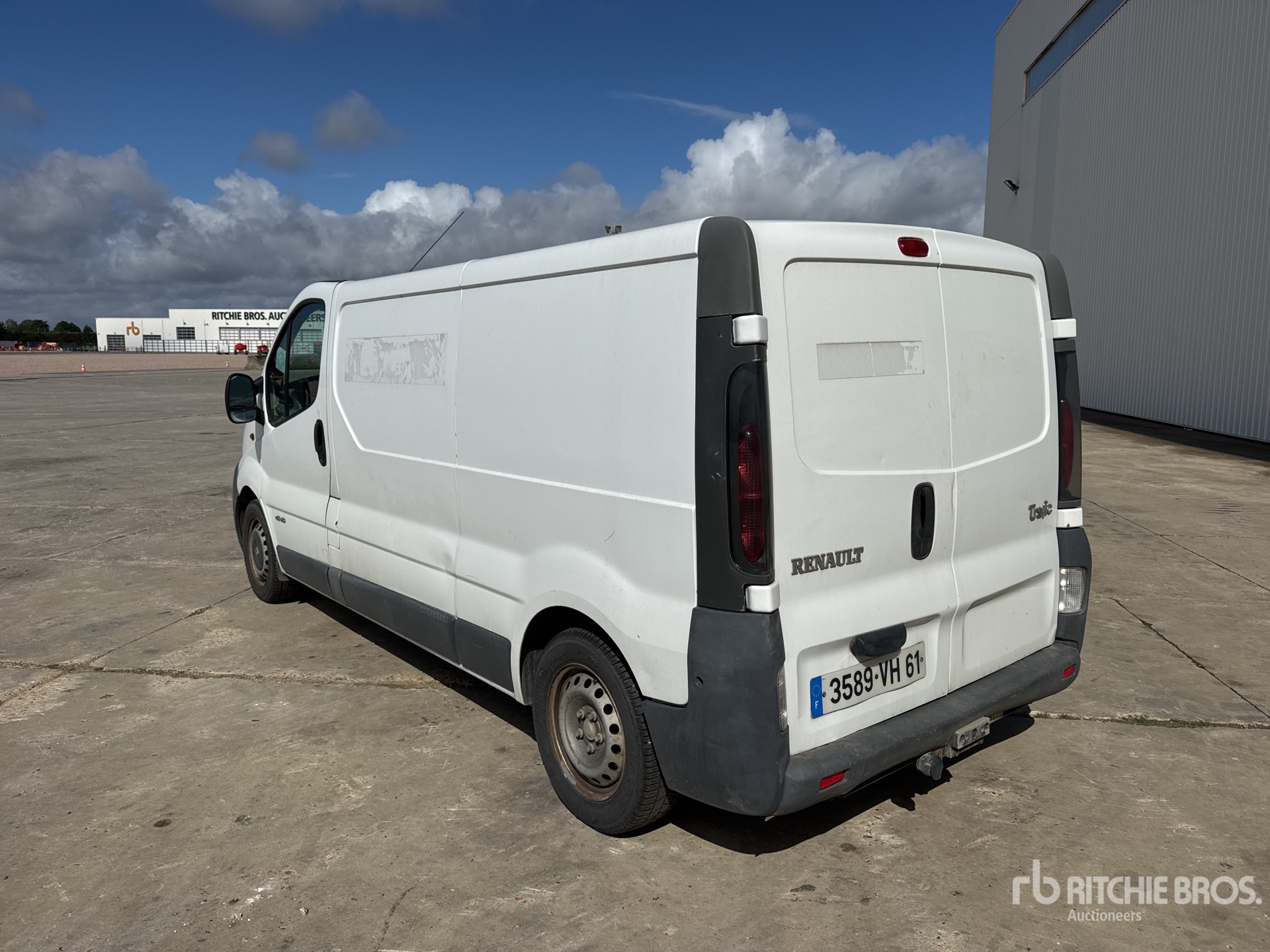 2004 Renault TRAFIC DCI80
