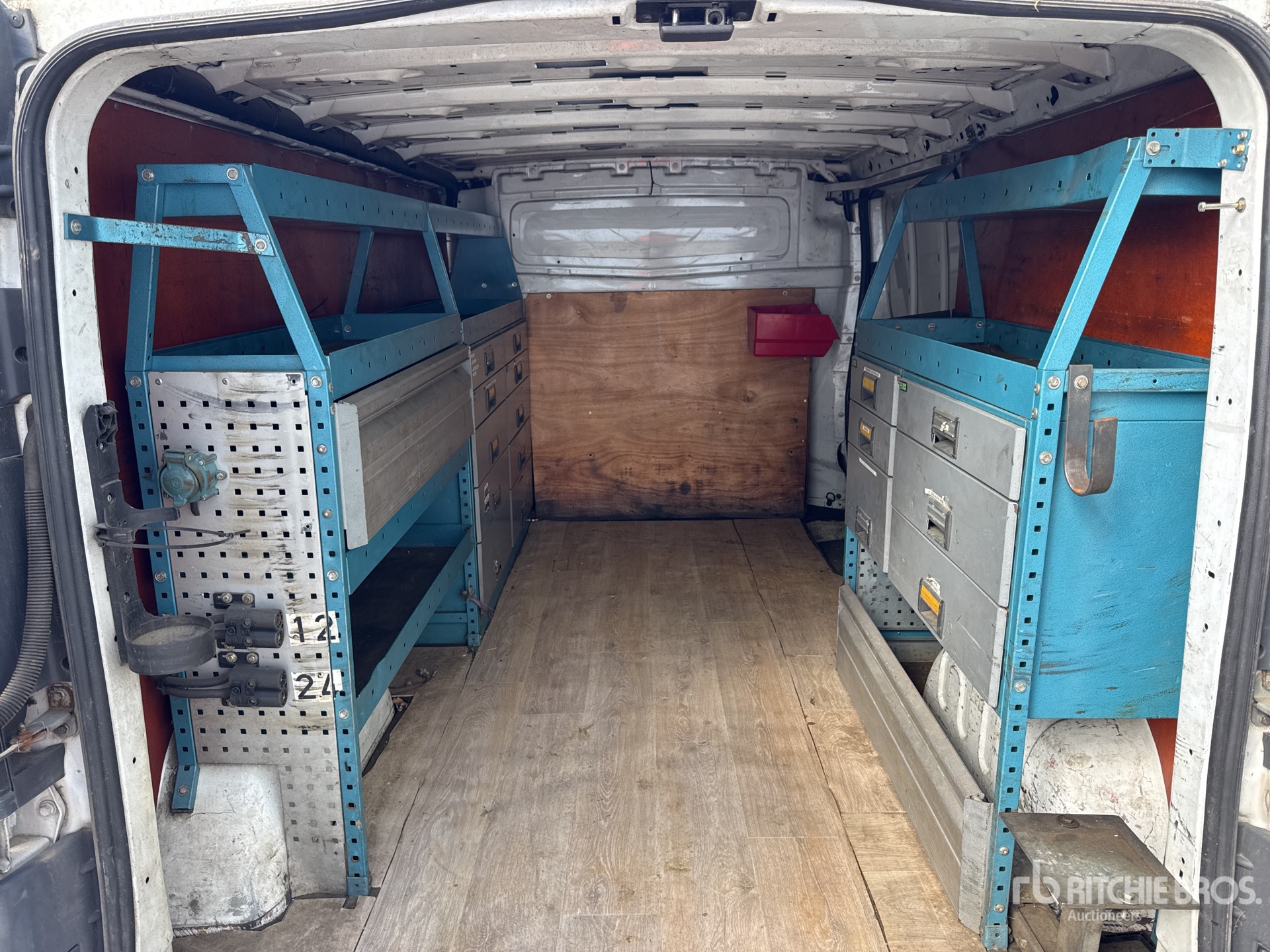 2004 Renault TRAFIC DCI80