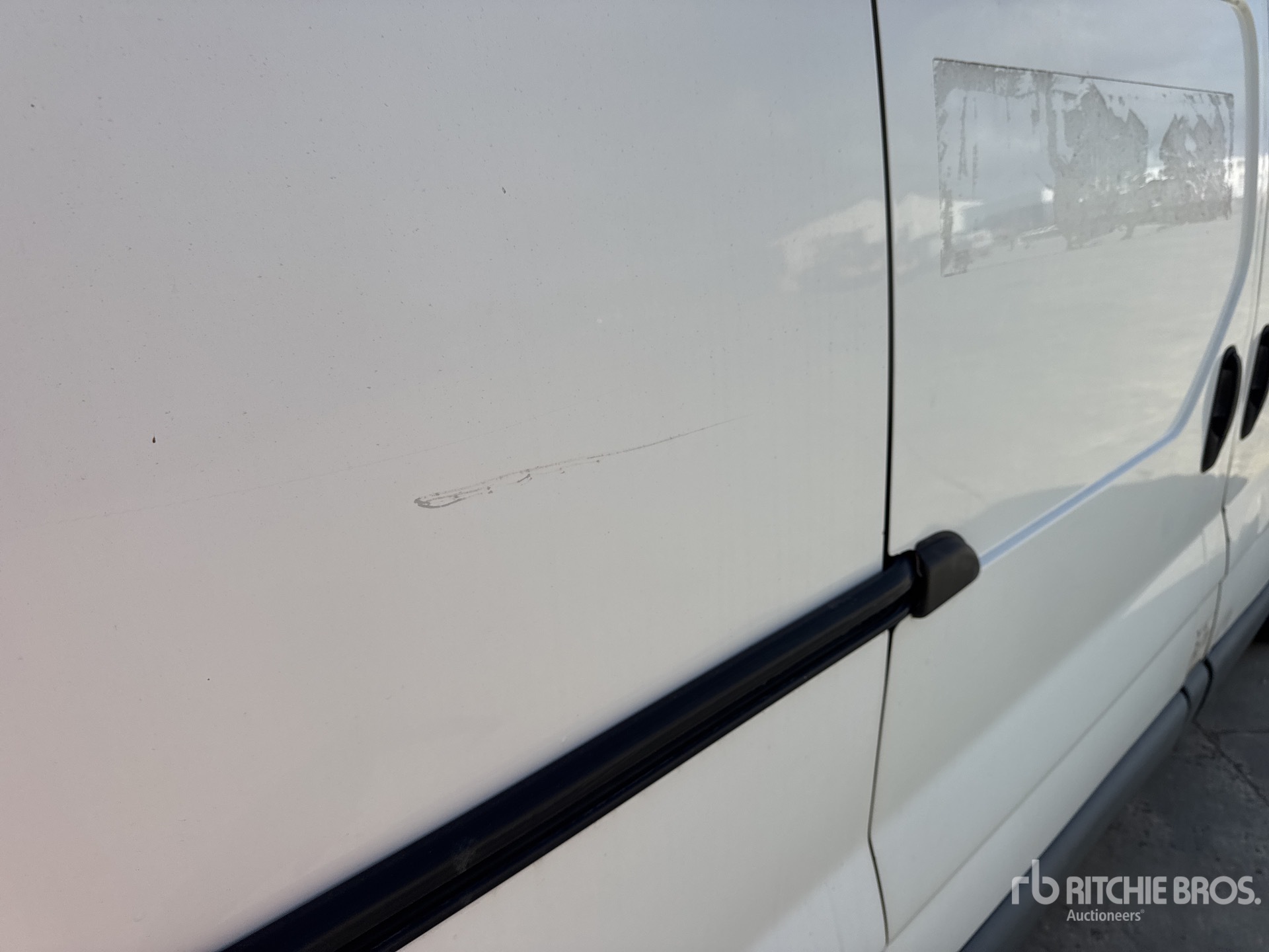 2004 Renault TRAFIC DCI80