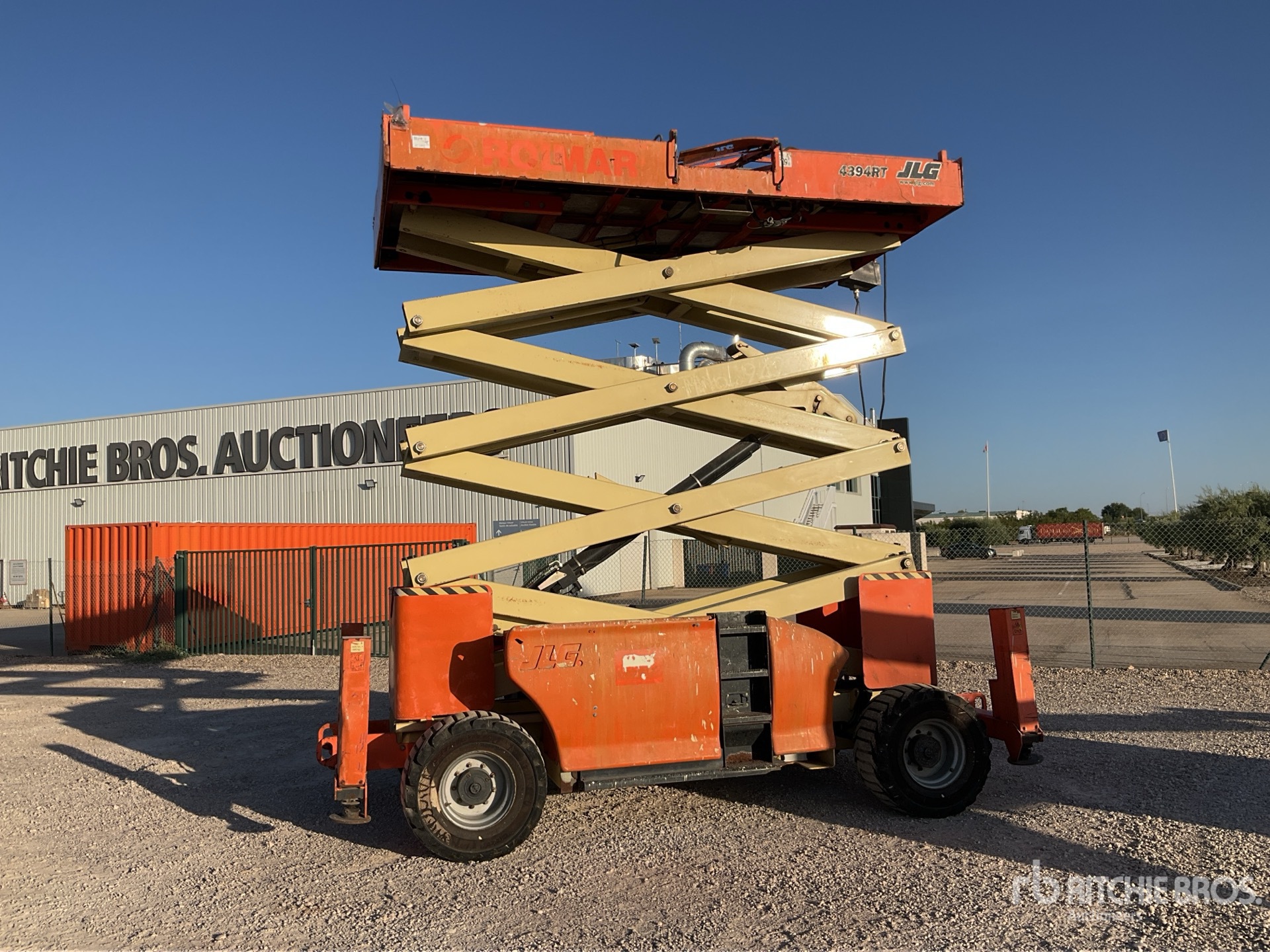 2008 JLG 4394 RT