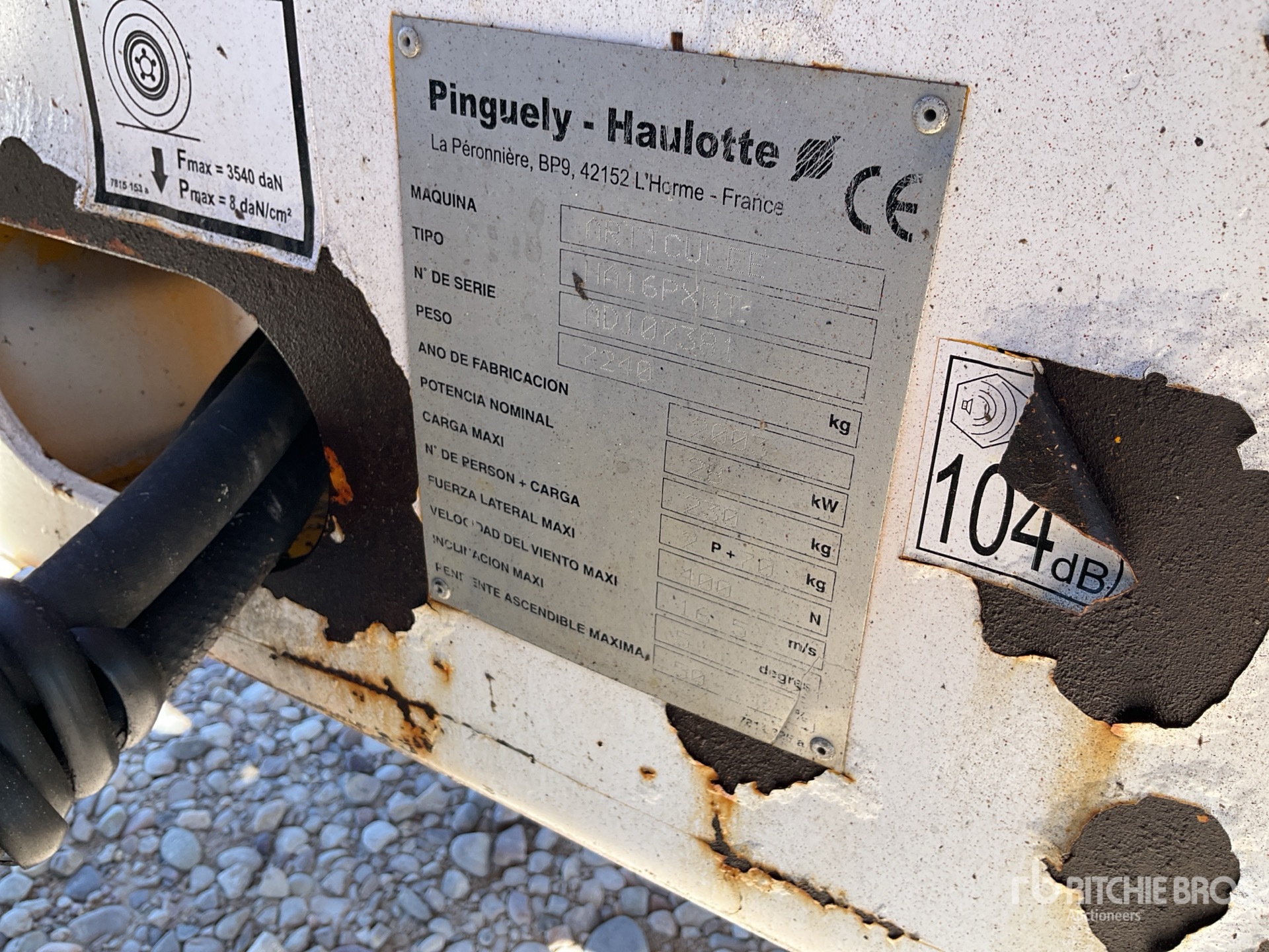 2003 Haulotte HA16PXNT