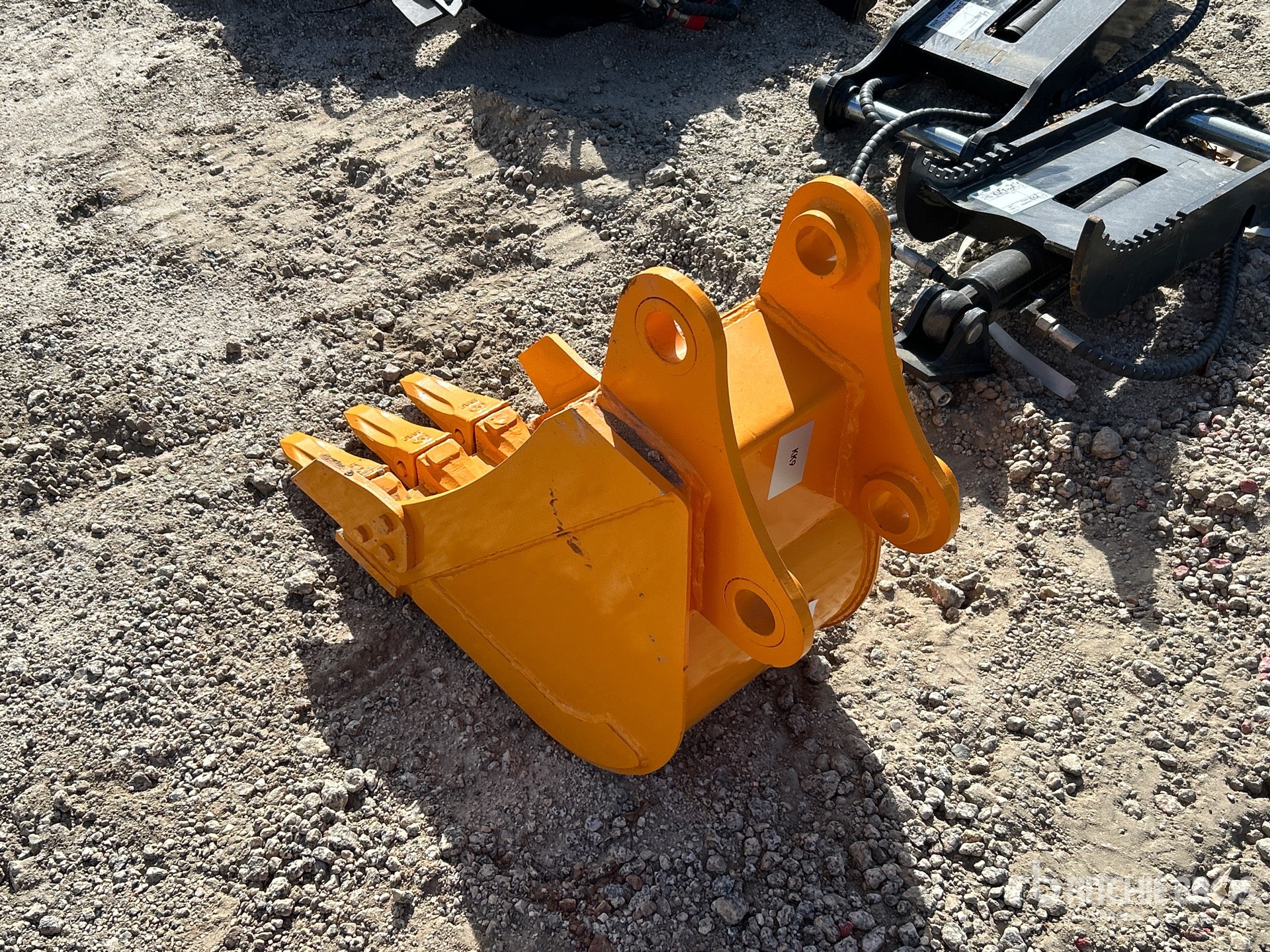 2026 GIYI CAT 305 12 IN (UNUSED)