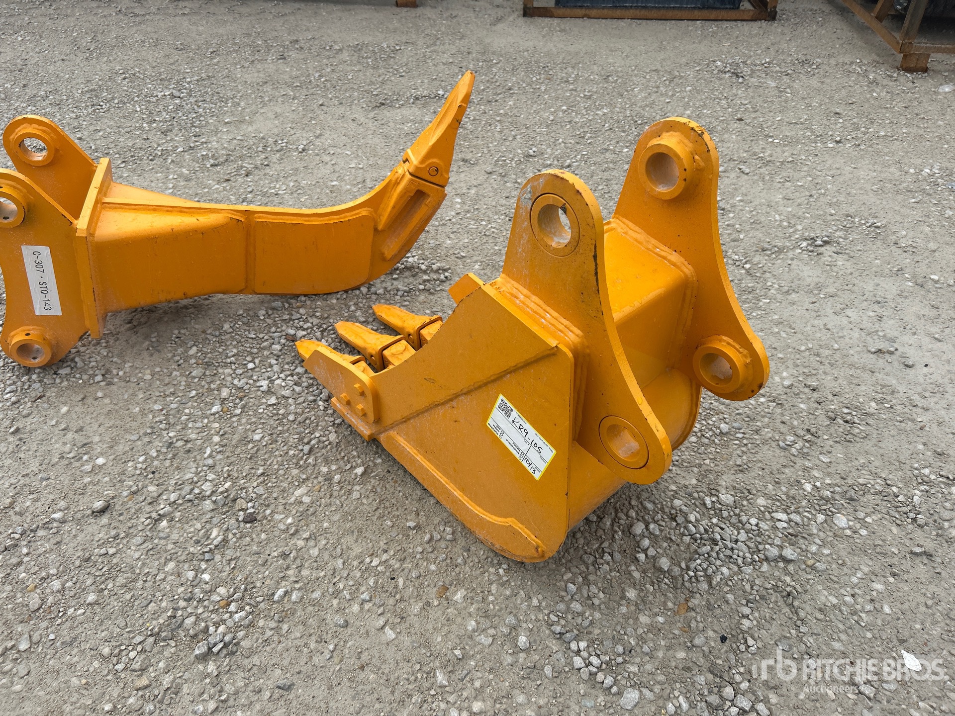 2026 GIYI 12 IN - FITS CAT 305 (UNUSED)