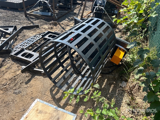 2026 GIYI GY-SS50 Skid Steer Rock Picker