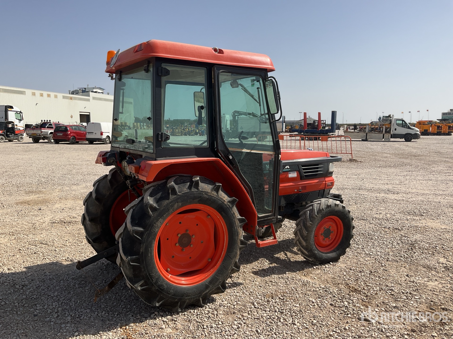 1999 Kubota L4200