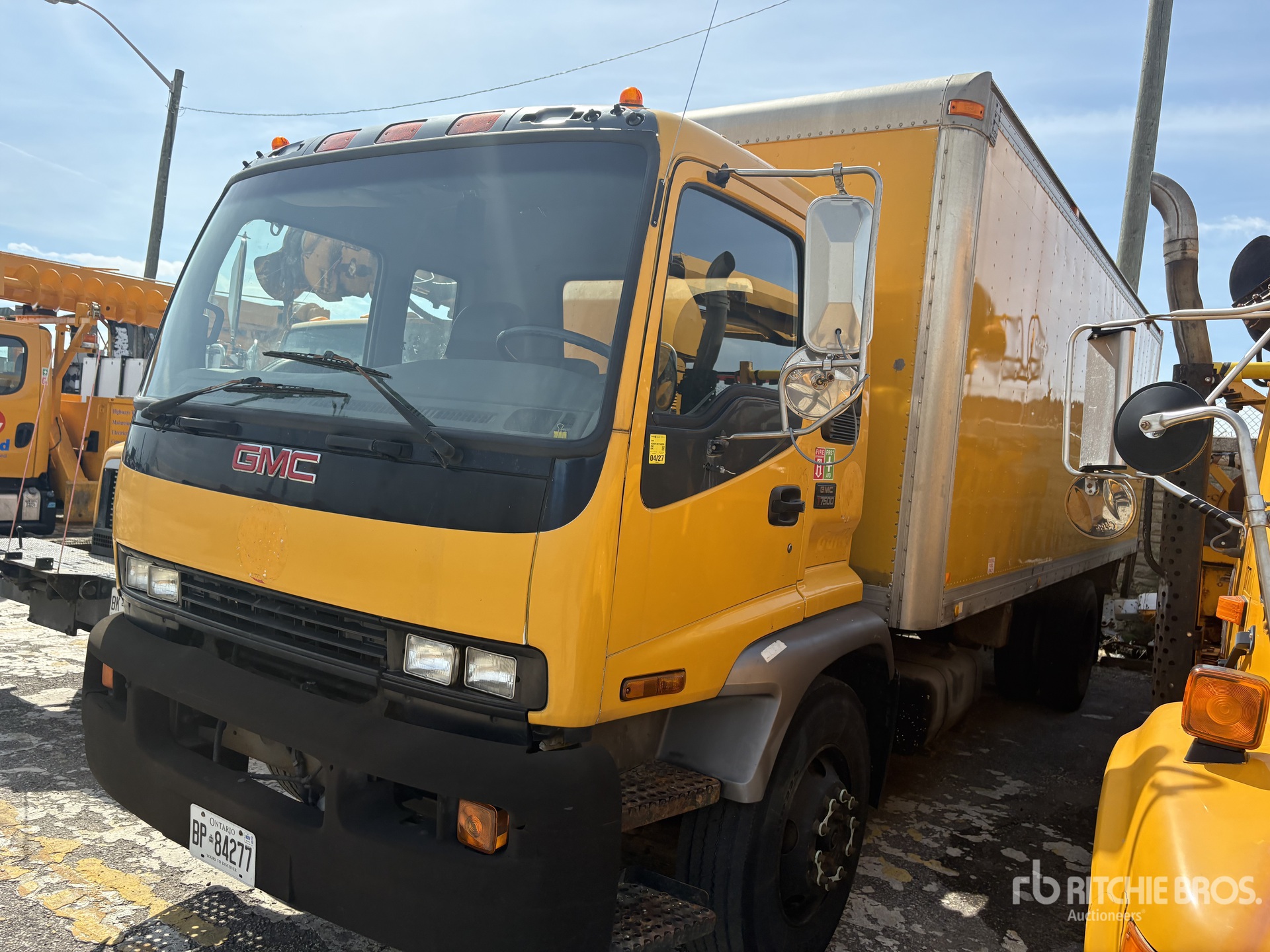 Photo of 2007 GMC T SERIES
