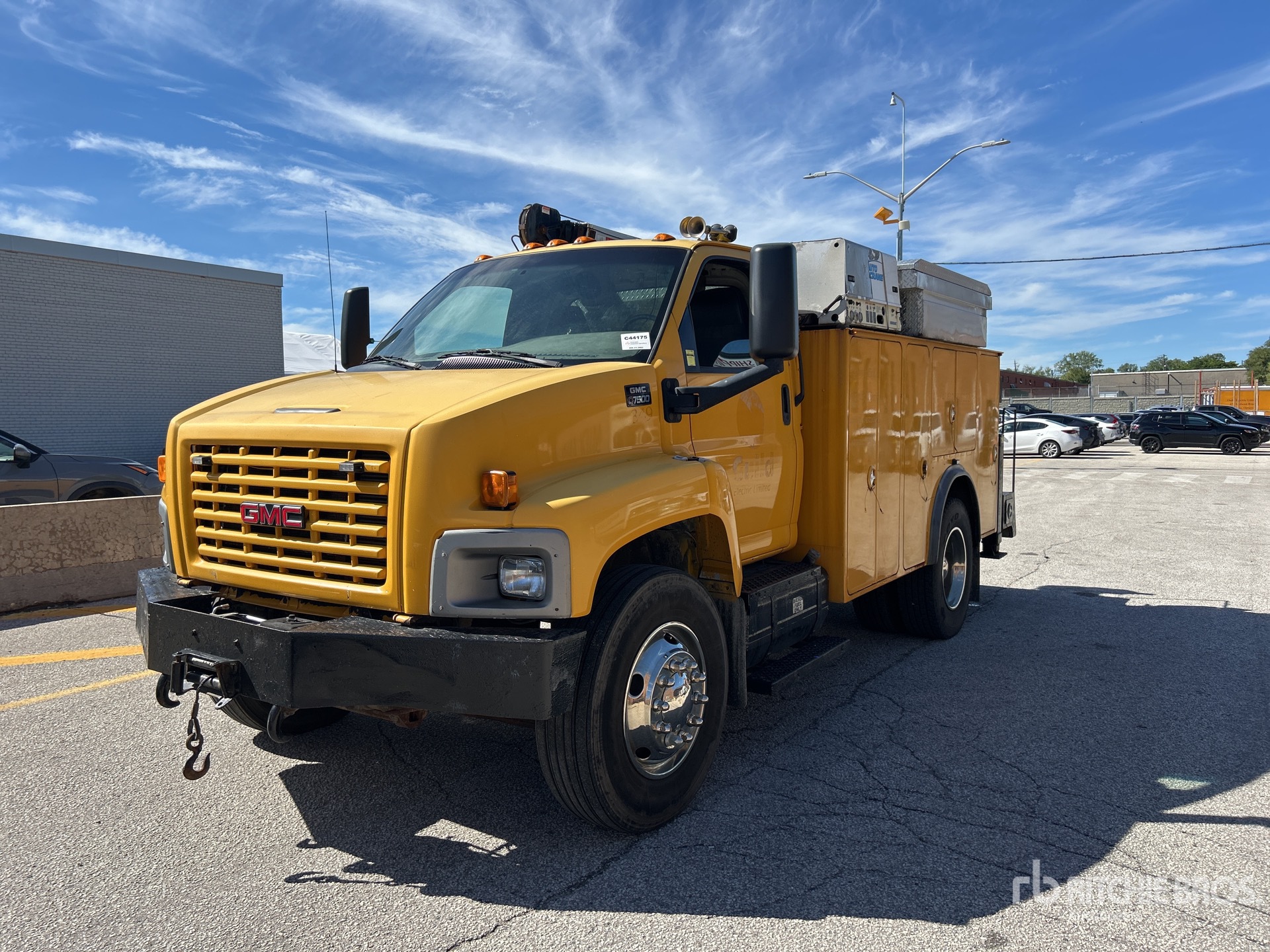 2007 GMC C6