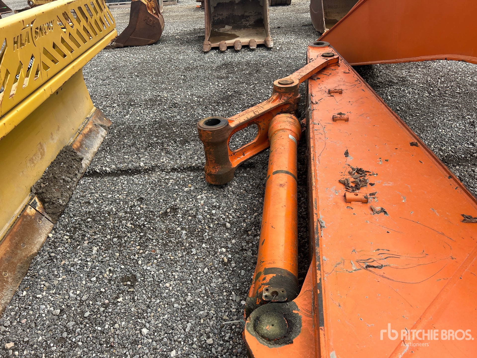 Hitachi EX300