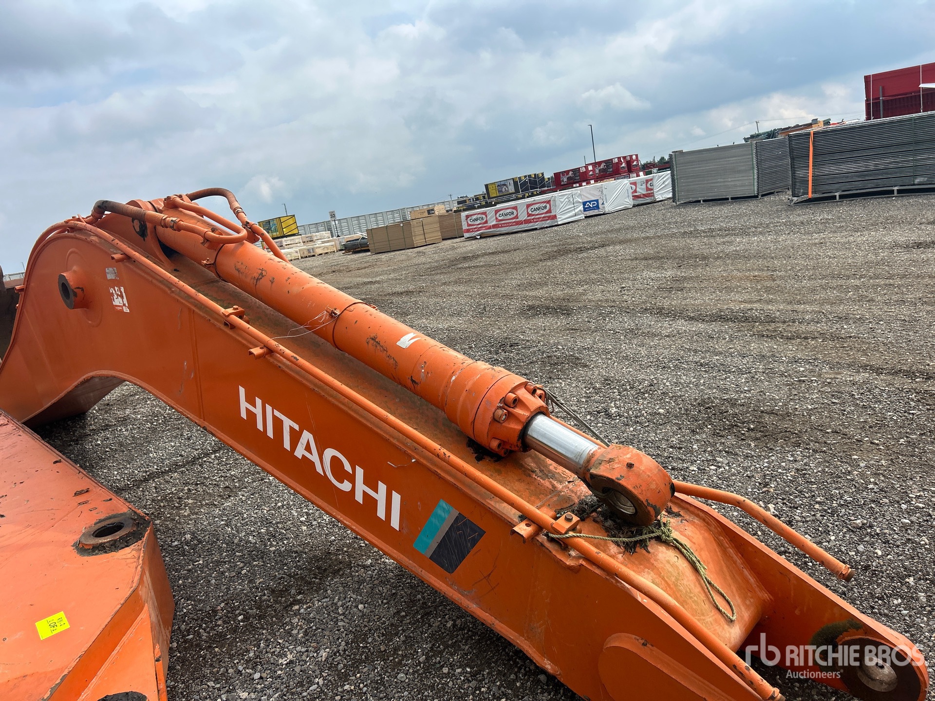 Hitachi EX300